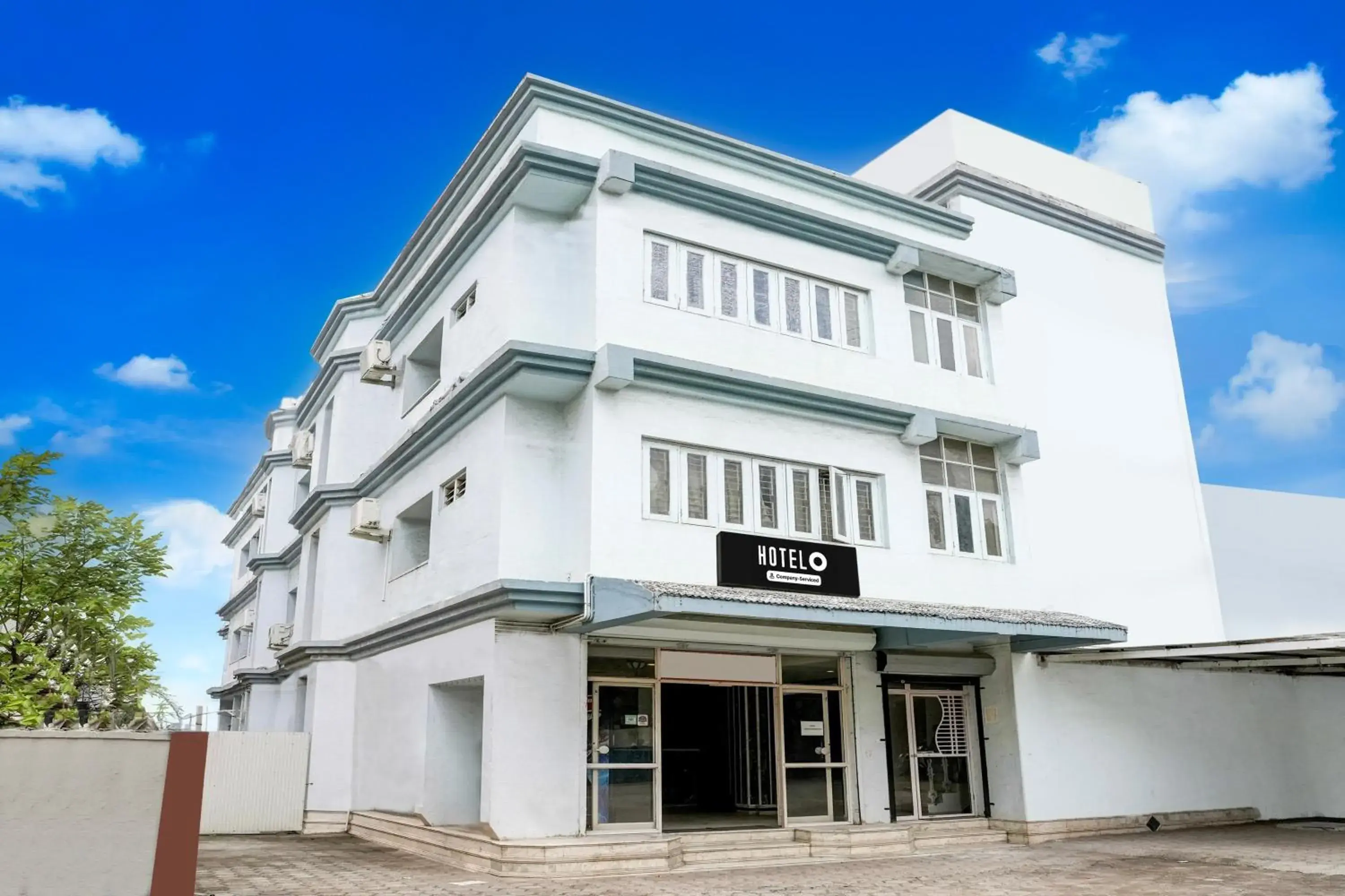 Facade/entrance in Hotel O Padampura Near Railway Station Facade/entrance in Hotel O Padampura Near Railway Station
