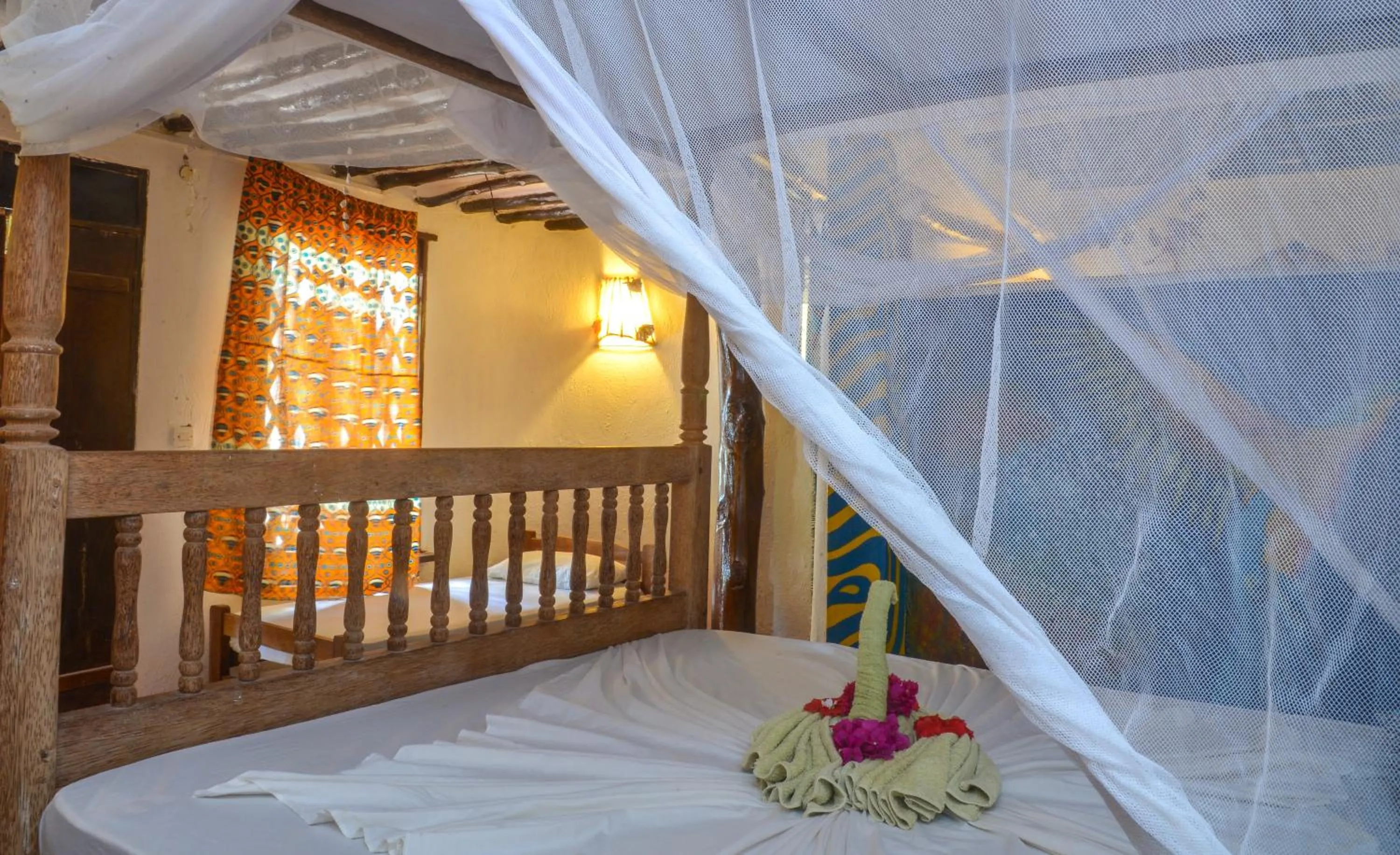 Bedroom, Bed in Evergreen Bungalows