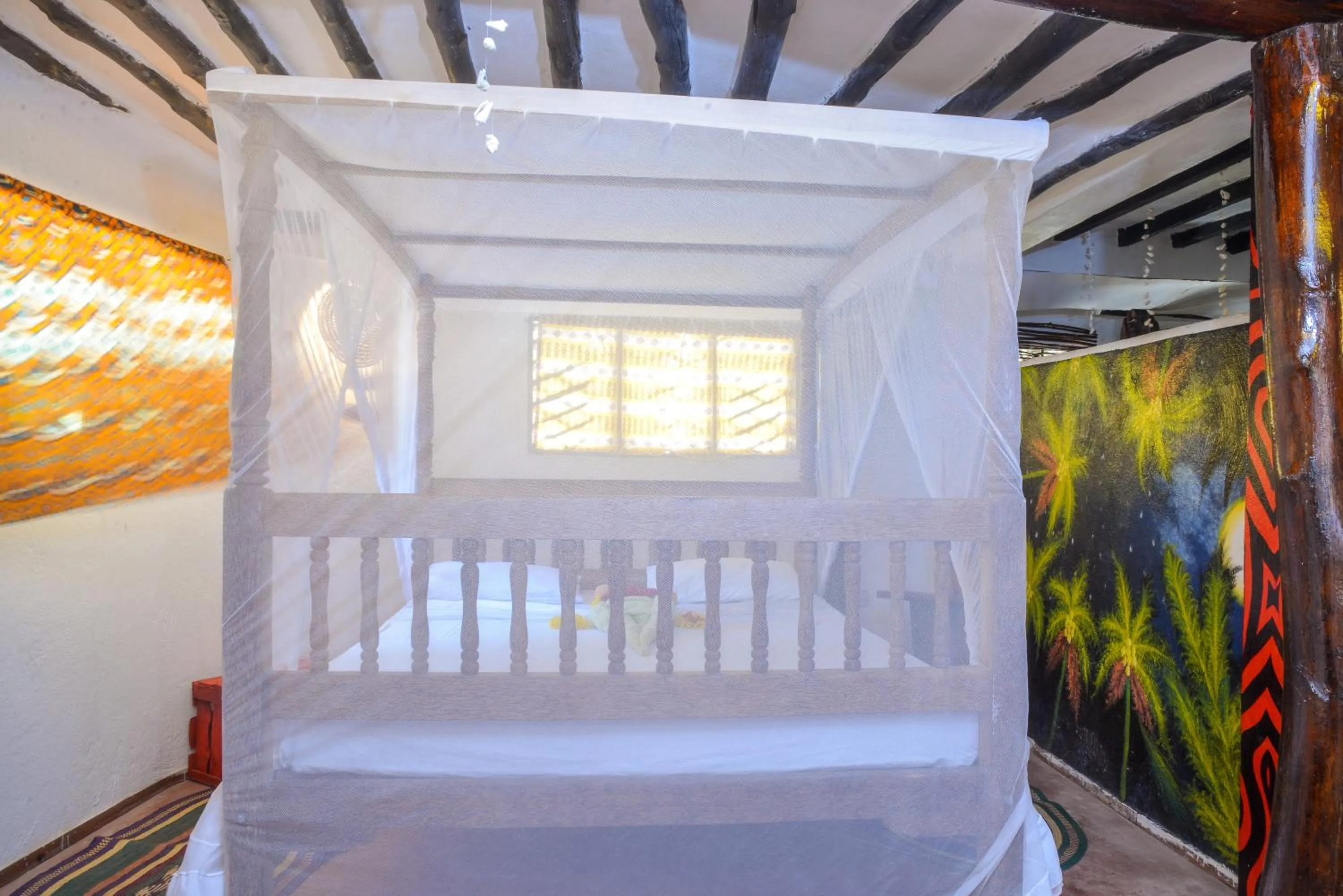 Bedroom, Bed in Evergreen Bungalows