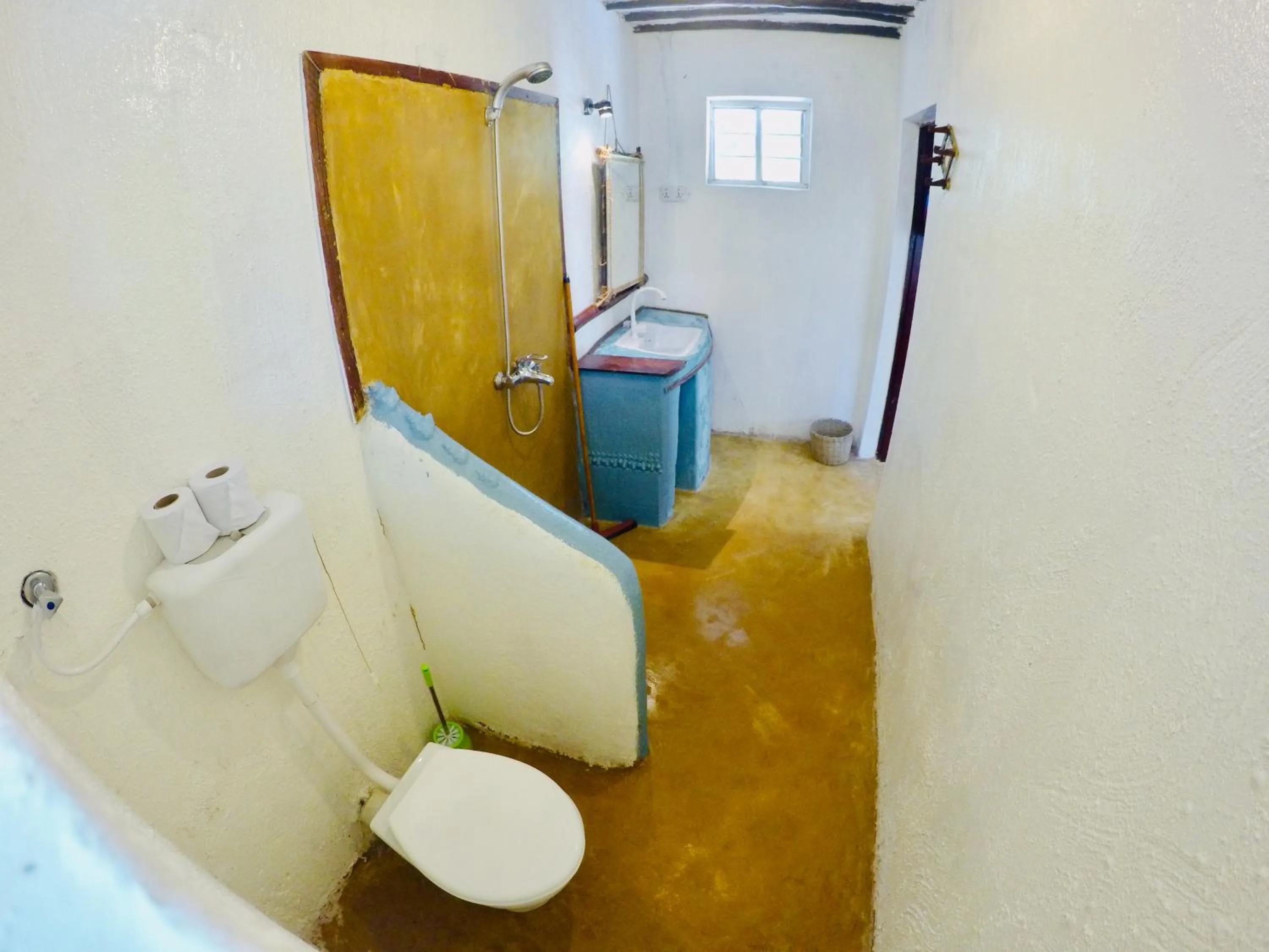 Bathroom in Evergreen Bungalows