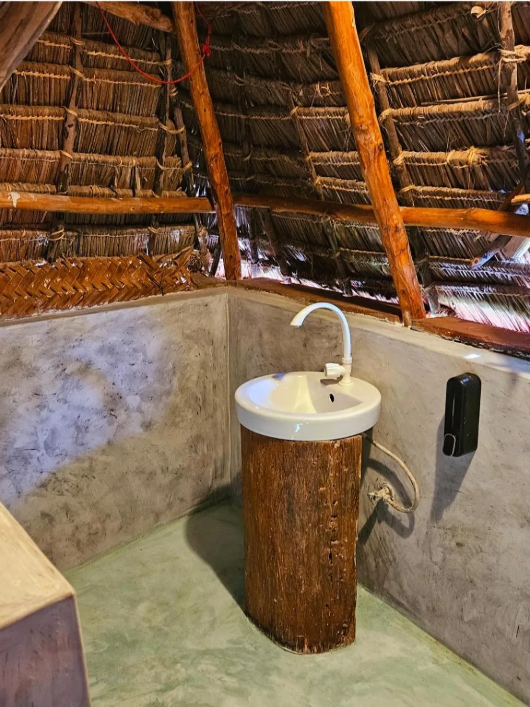 Bathroom in Evergreen Bungalows