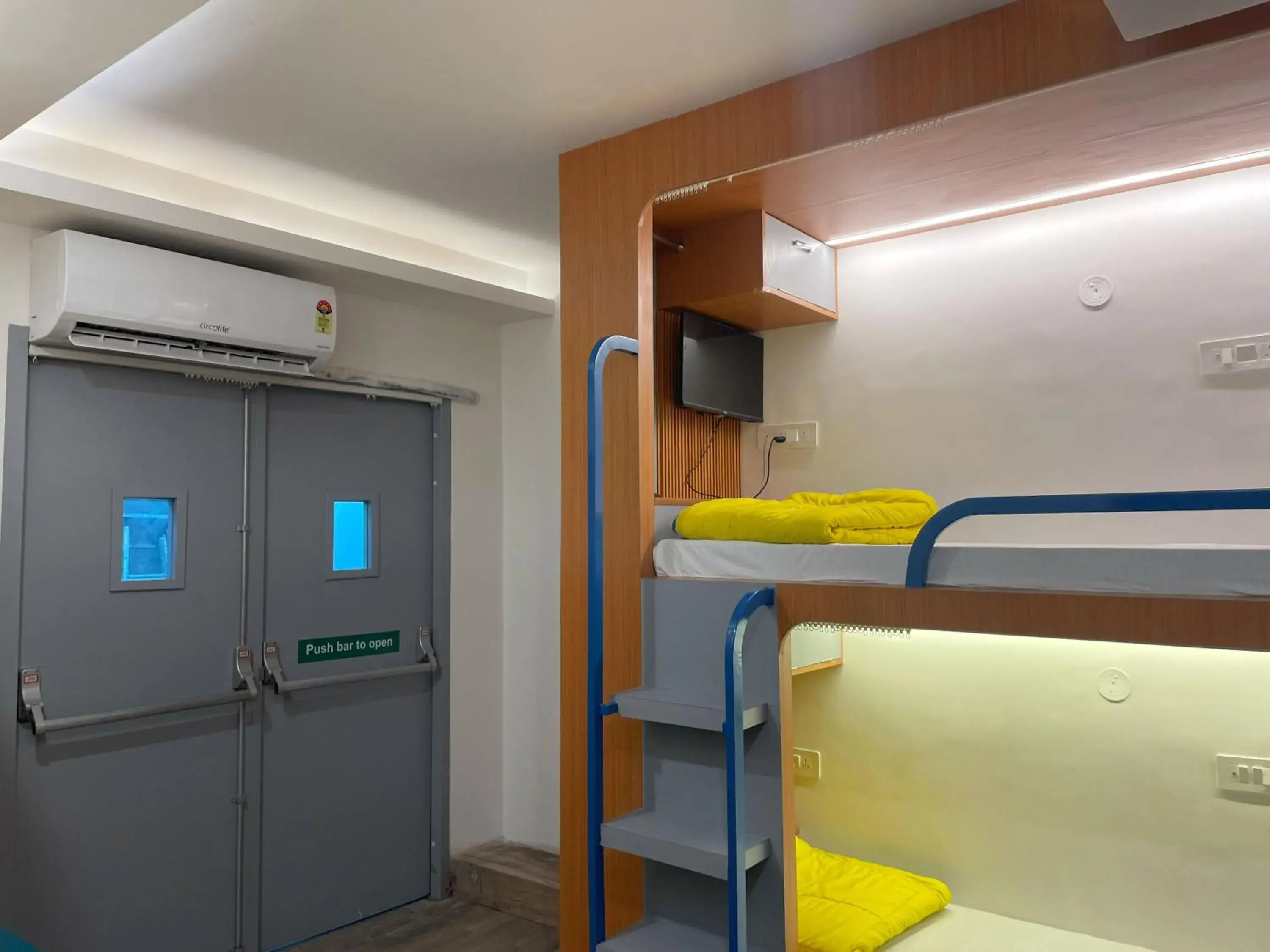 Bed in Joey's Hostel Delhi - 20 mins from Railway Station Bed in Joey's Hostel Delhi - 20 mins from Railway Station