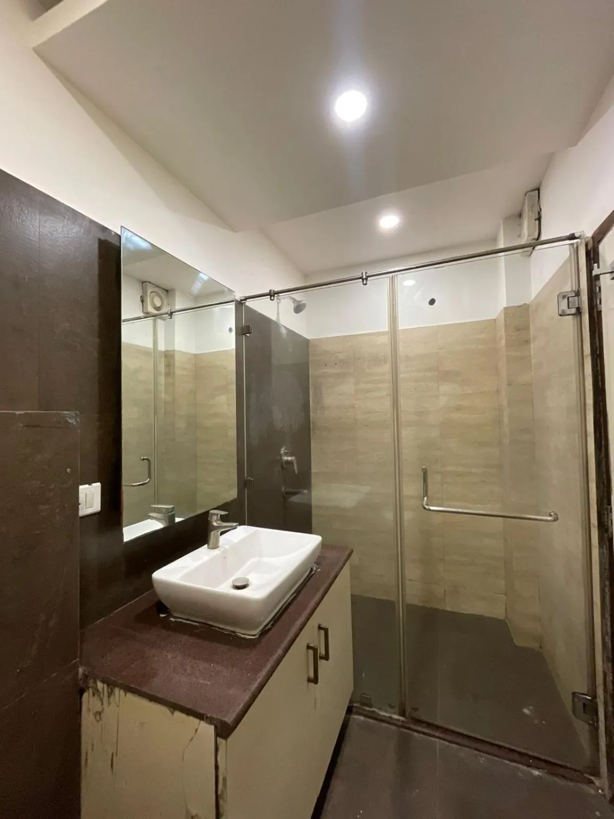 Joey's Hostel Delhi - 20 mins from Railway Station