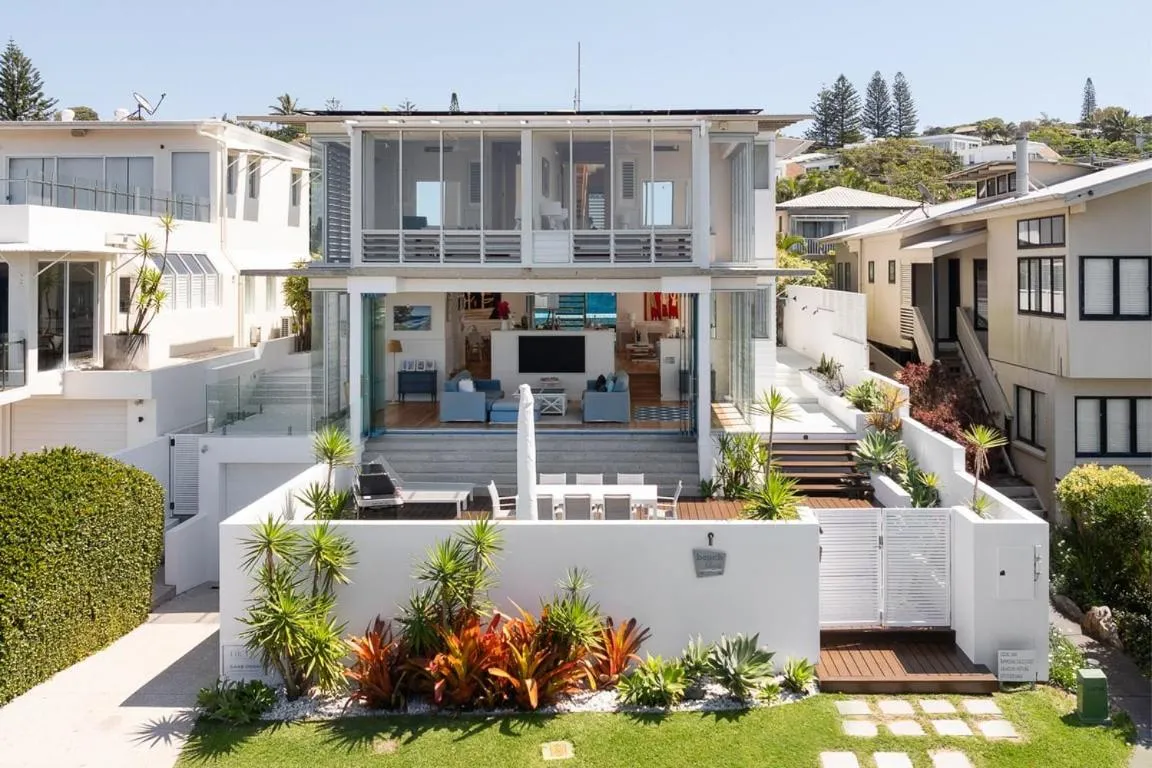 The Beach Shack: Getaway on Sunshine Beach