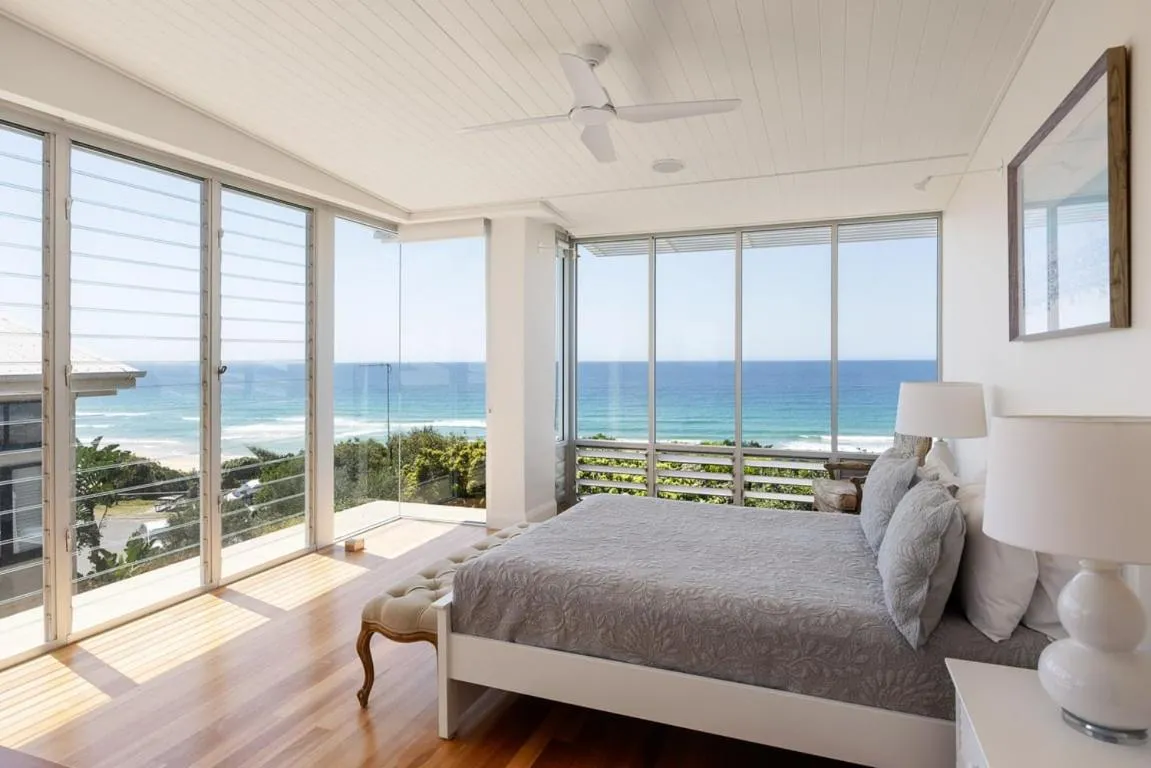 Bed in The Beach Shack: Getaway on Sunshine Beach