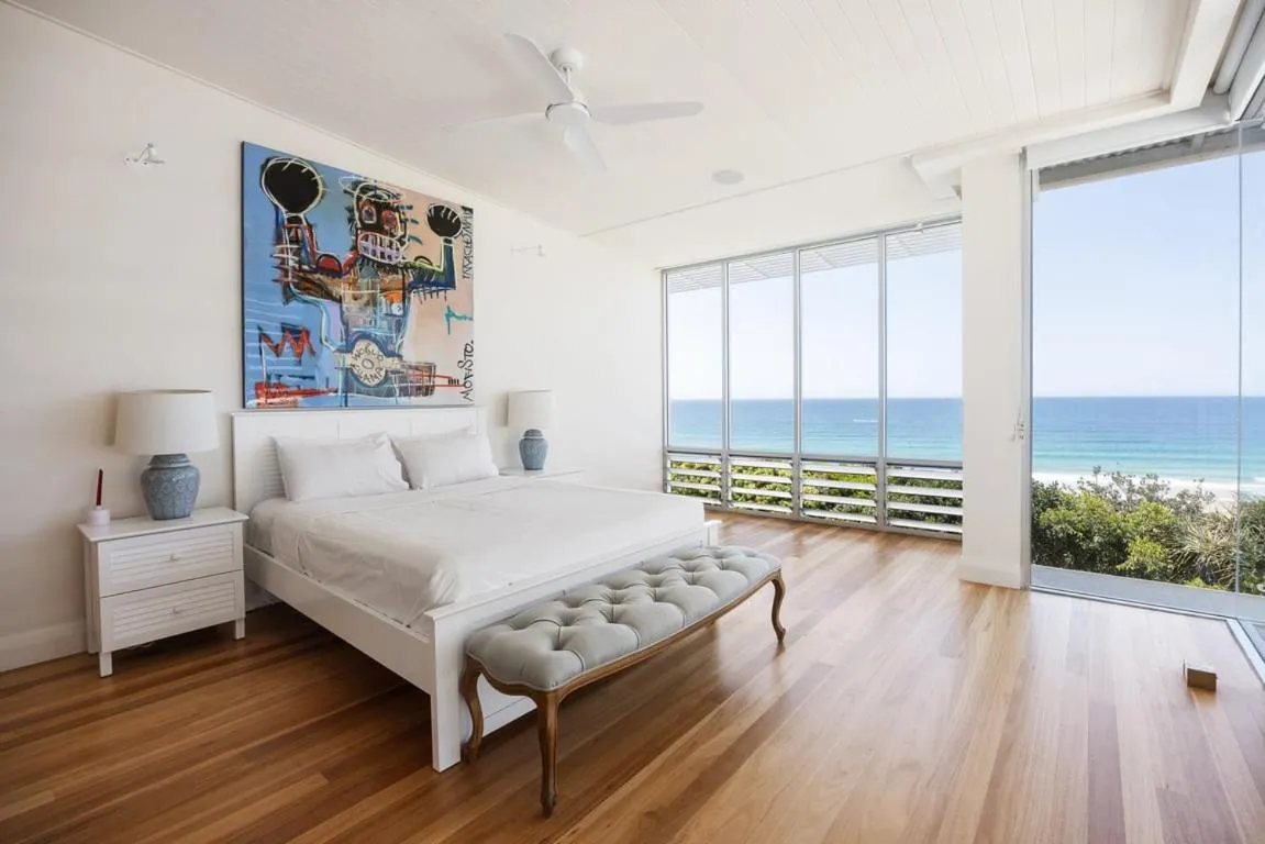Bed in The Beach Shack: Getaway on Sunshine Beach