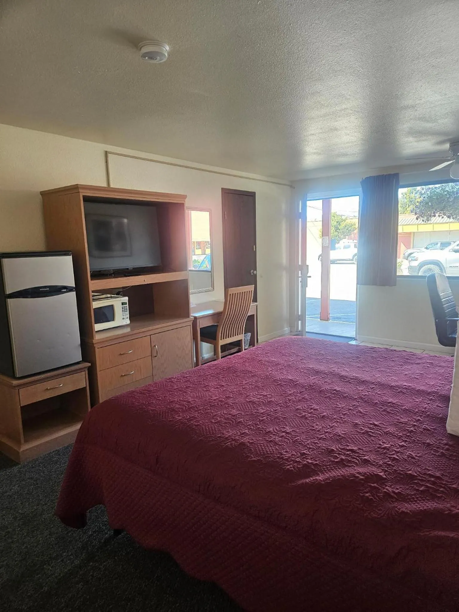 Deluxe Single Room - single occupancy in Camaray Motel