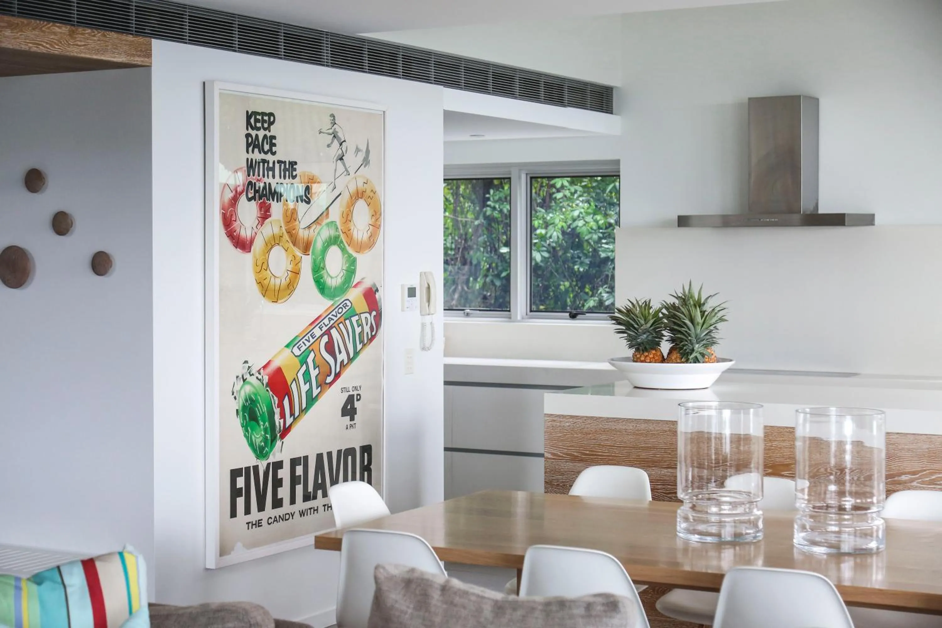 Hastings Park: Luxury Penthouse, Private Pool & Views