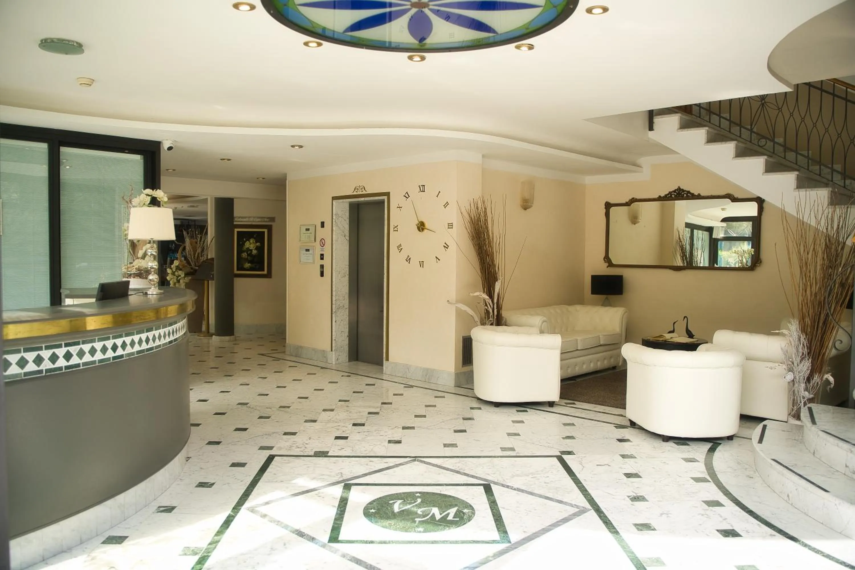 Lobby or reception in Hotel Villa Maria Au Lac - Estella Hotels Italia