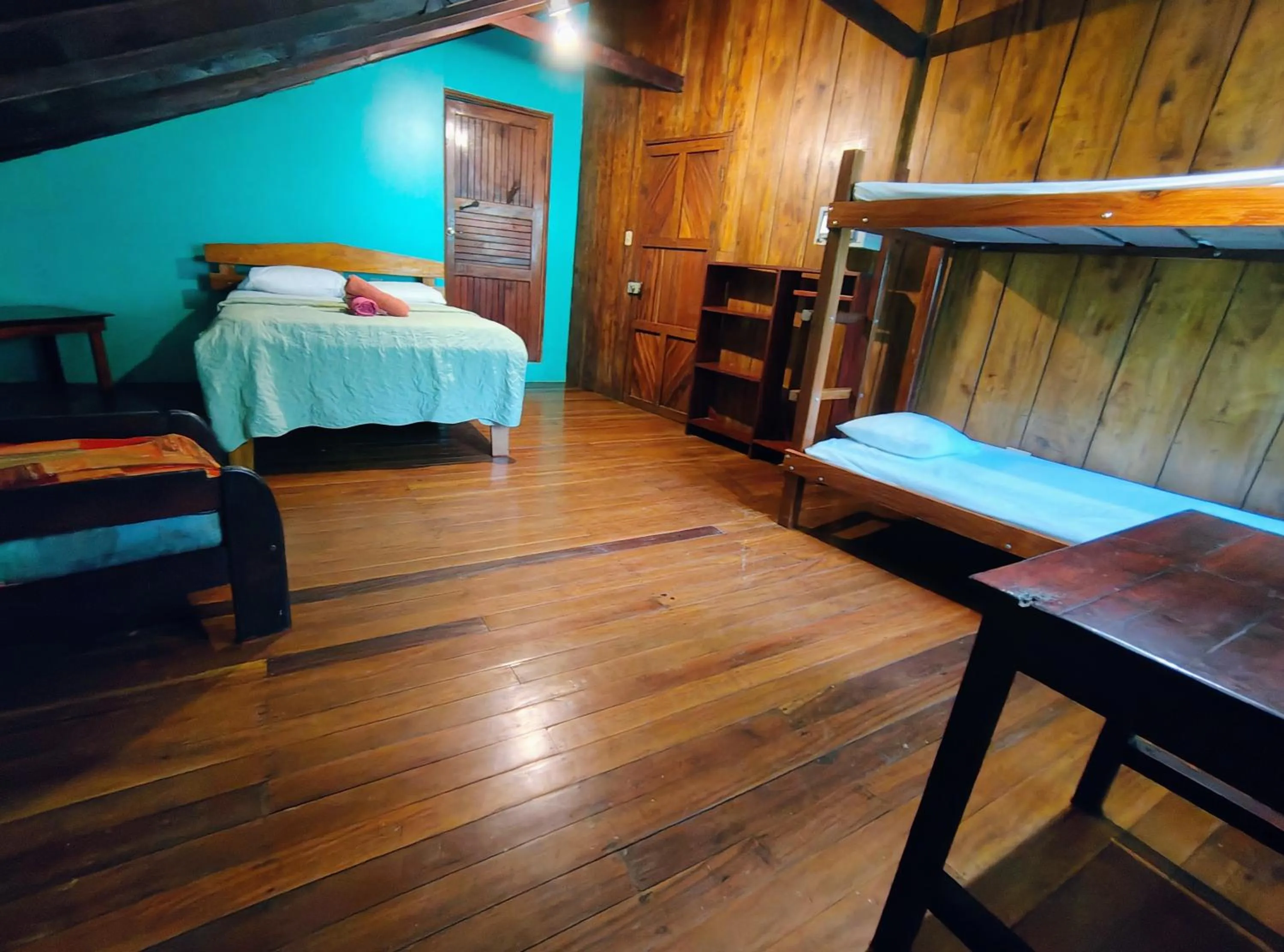 Bed in Vista Drake Lodge