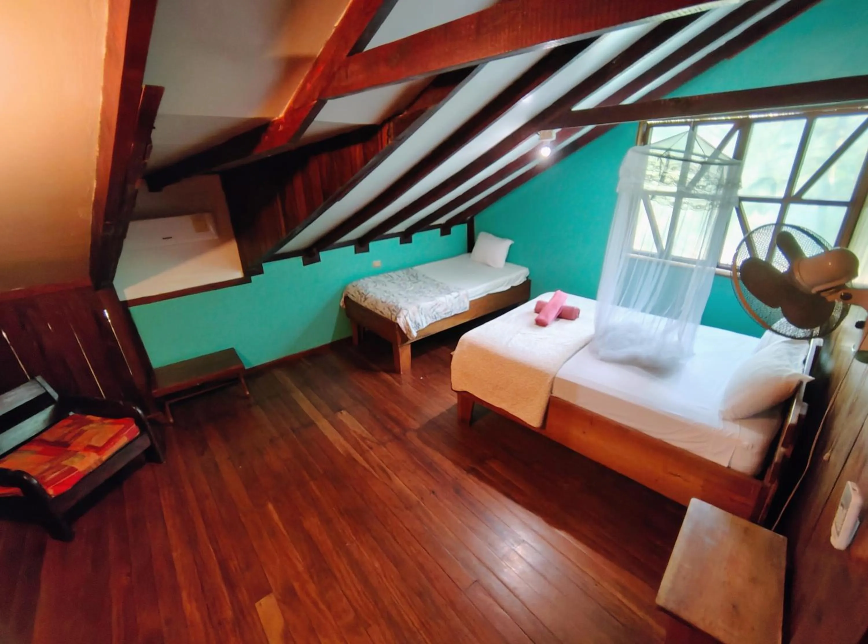 Bed in Vista Drake Lodge