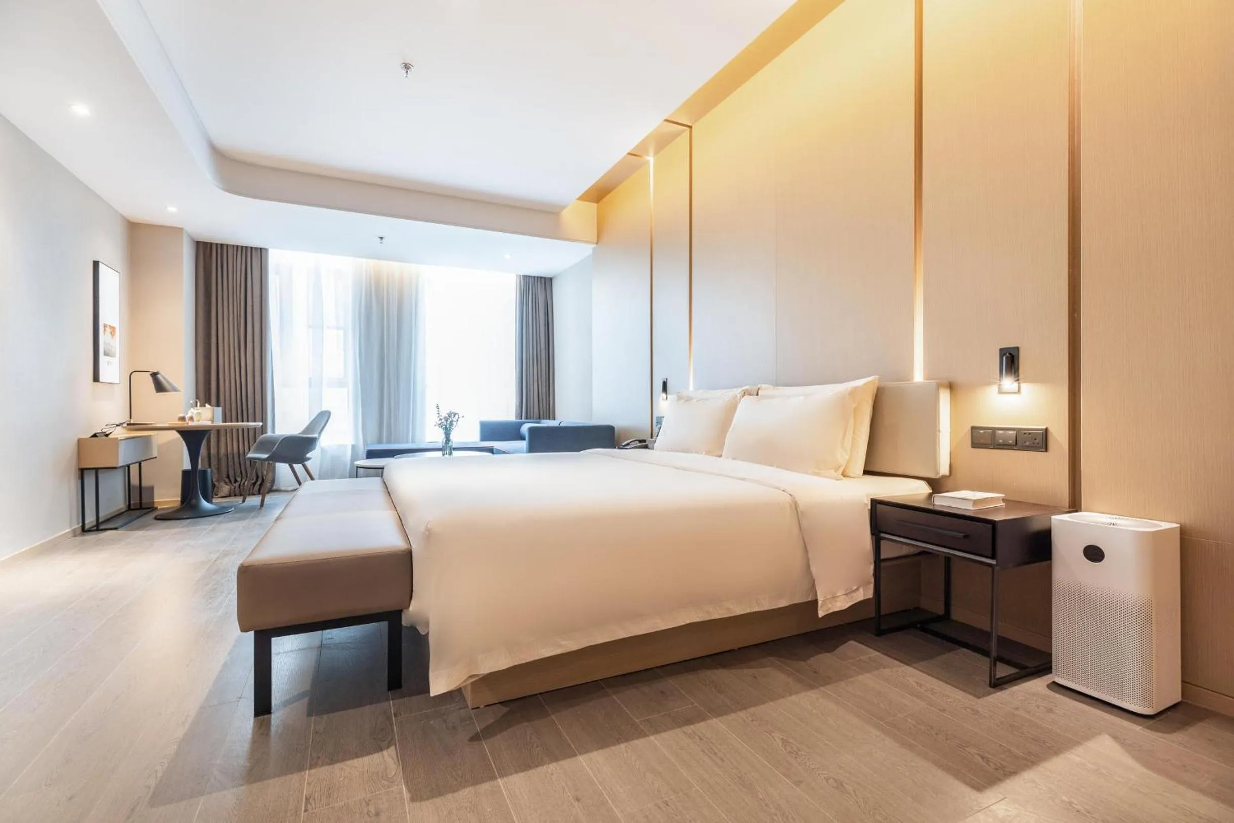 Bedroom, Bed in Atour Hotel Wuhan Donghu Yuejiazui