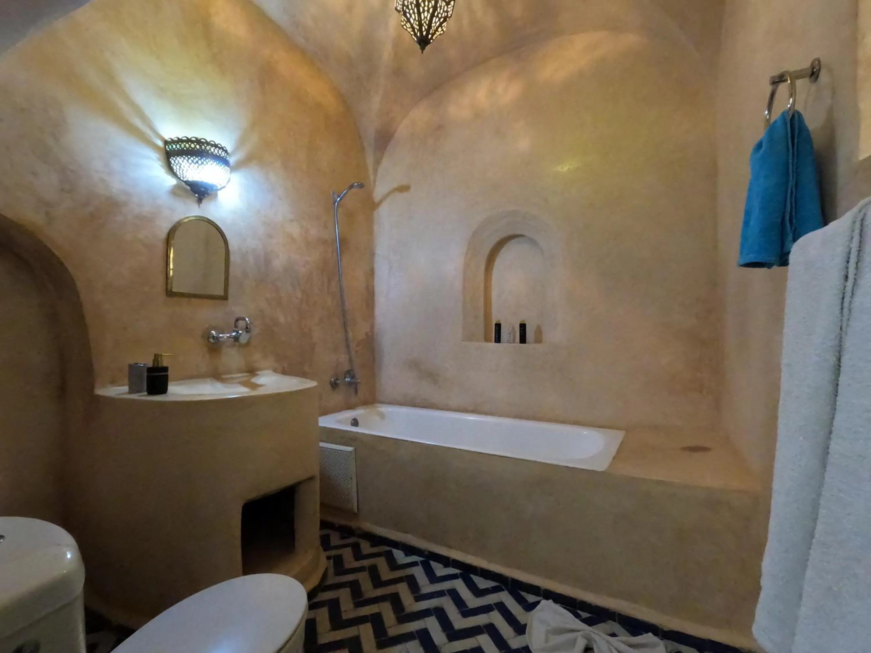 Bathroom in Riad Maizie