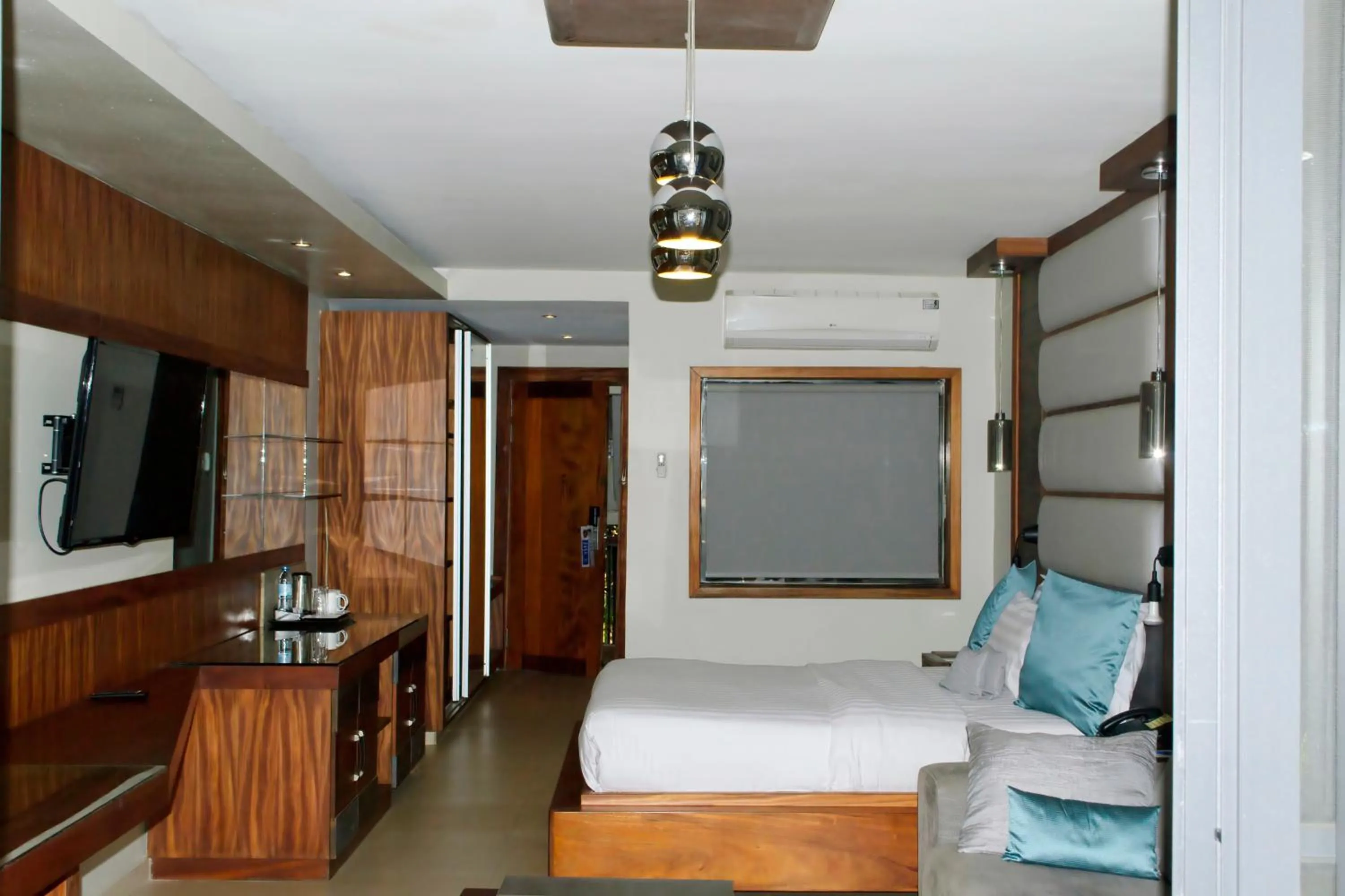 Bed in Fairway Hotel & Spa