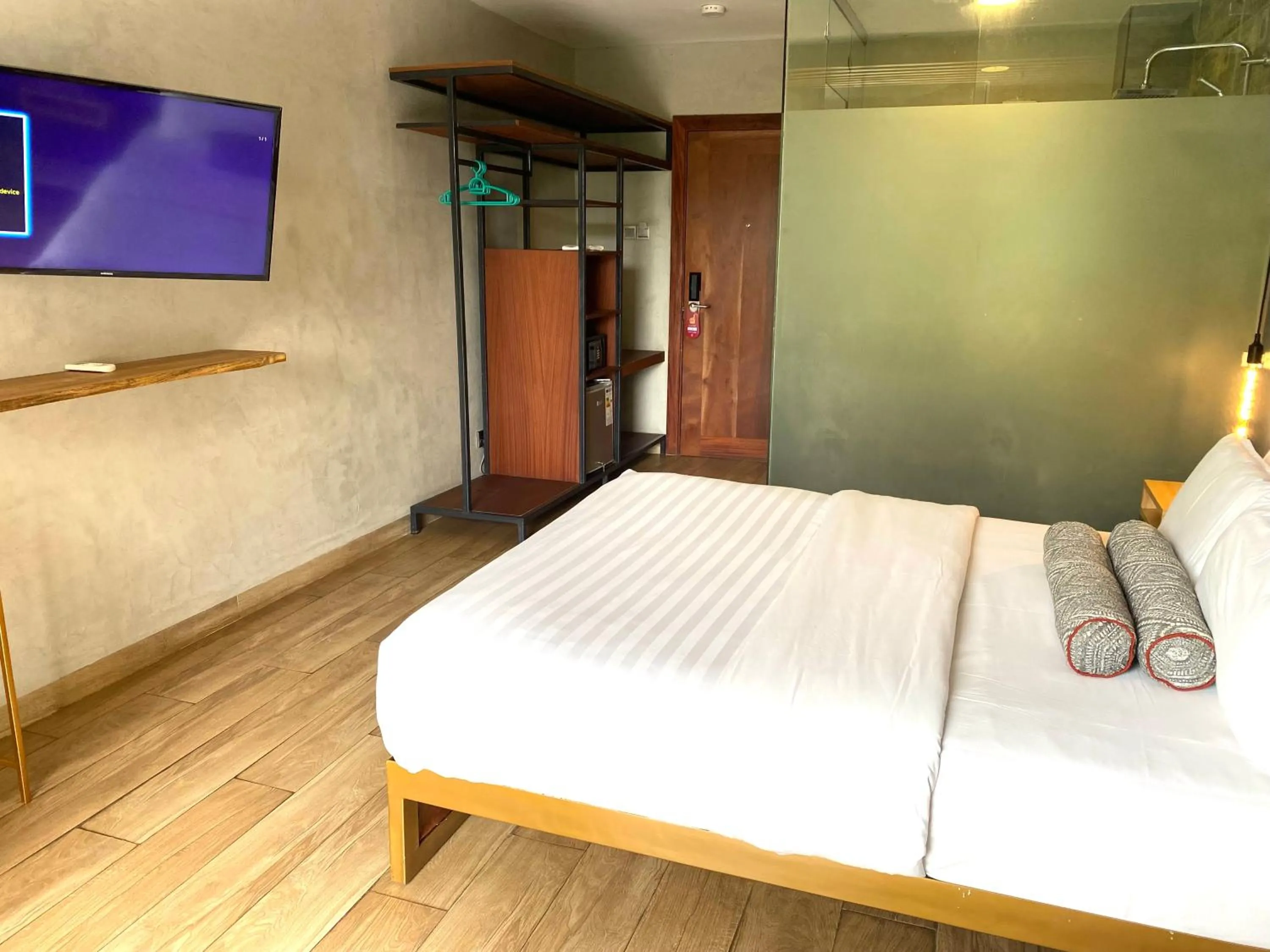 Bedroom, Bed in Fairway Hotel & Spa