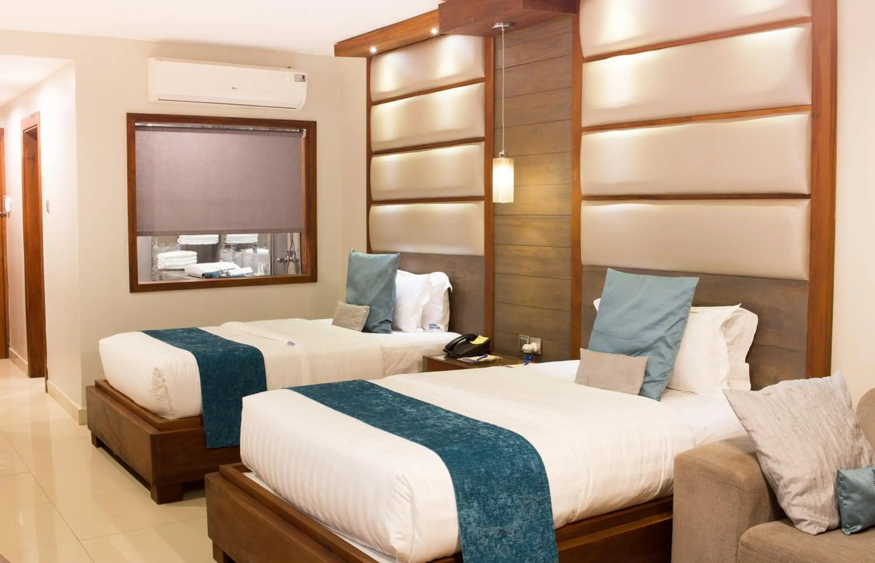 Executive Twin Room with Garden View in Fairway Boutique Hotel - Kampala, Uganda Executive Twin Room with Garden View in Fairway Boutique Hotel - Kampala, Uganda