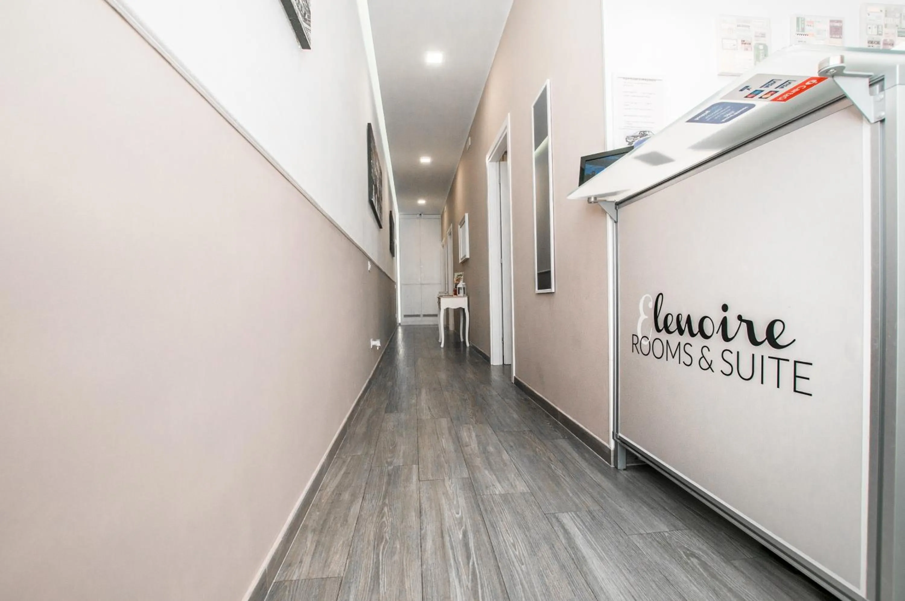 Lobby or reception in Elenoire Rooms & Suite