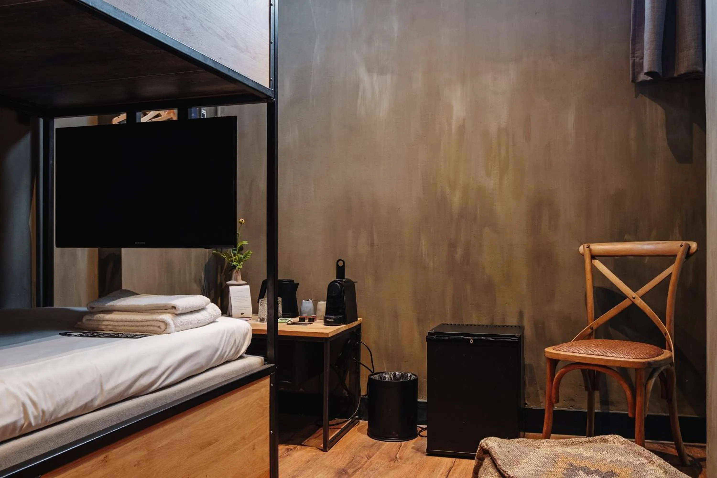 Bed in City Center Lodge Utrecht