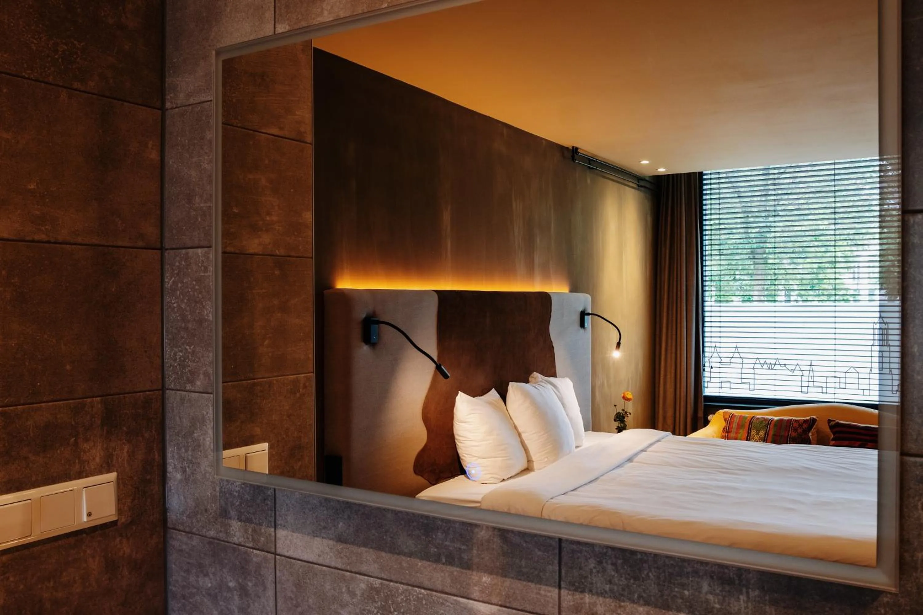 Photo of the whole room, Bed in City Center Lodge Utrecht