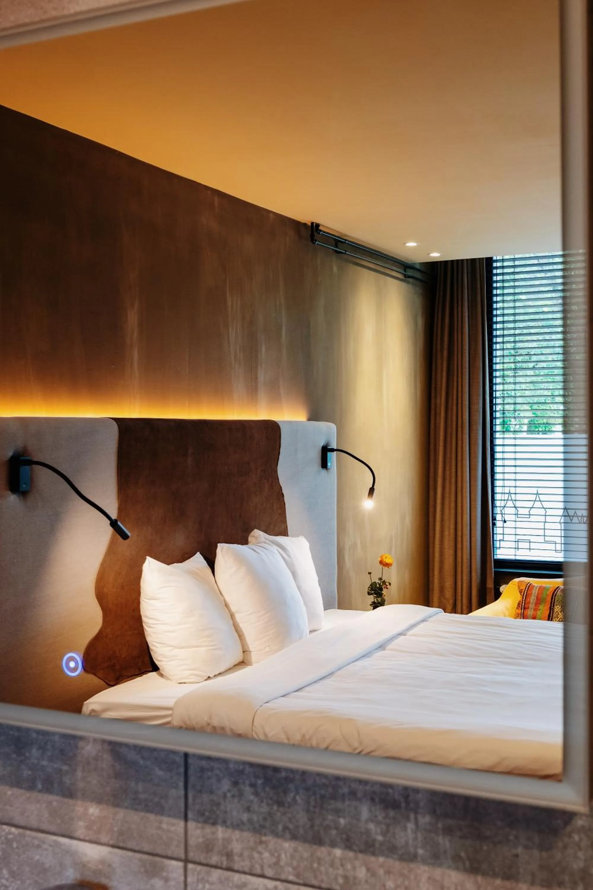 Bed in City Center Lodge Utrecht