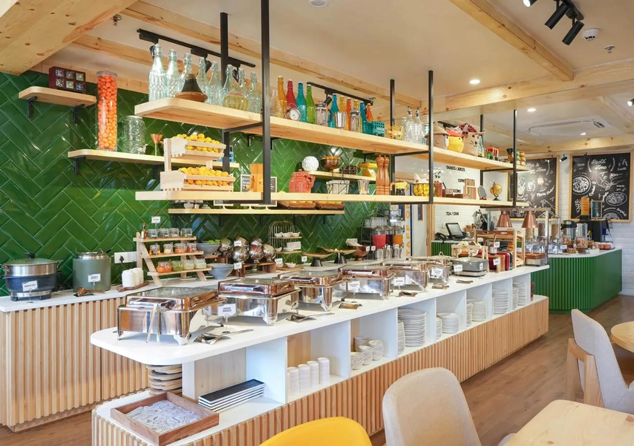 Restaurant/places to eat in Bloom Boutique l Rishikesh Hills