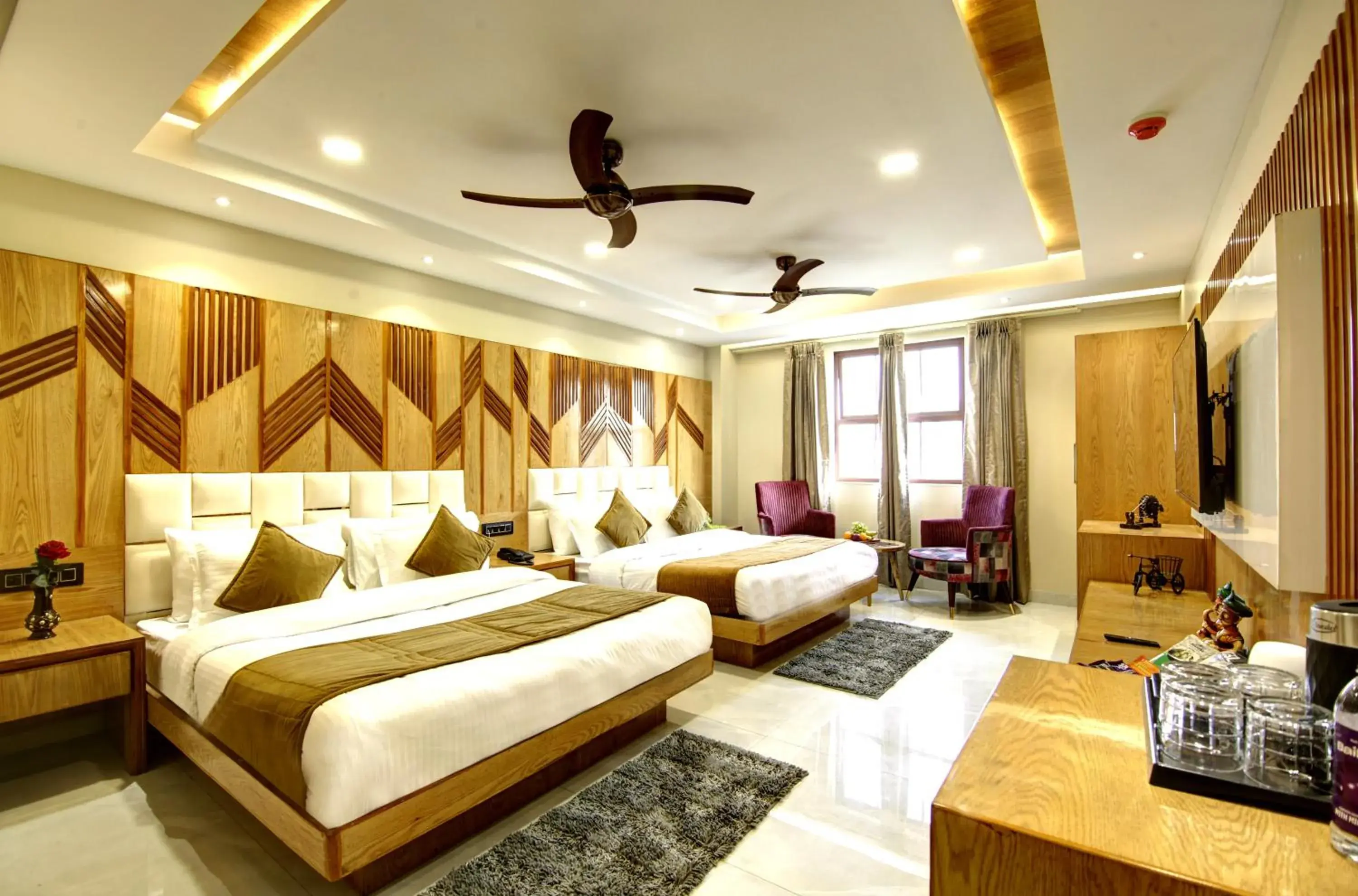 Family Suite with Free Airport Pickup in The Leena International-Near Connaught Place & New Delhi Railway Station Family Suite with Free Airport Pickup in The Leena International-Near Connaught Place & New Delhi Railway Station
