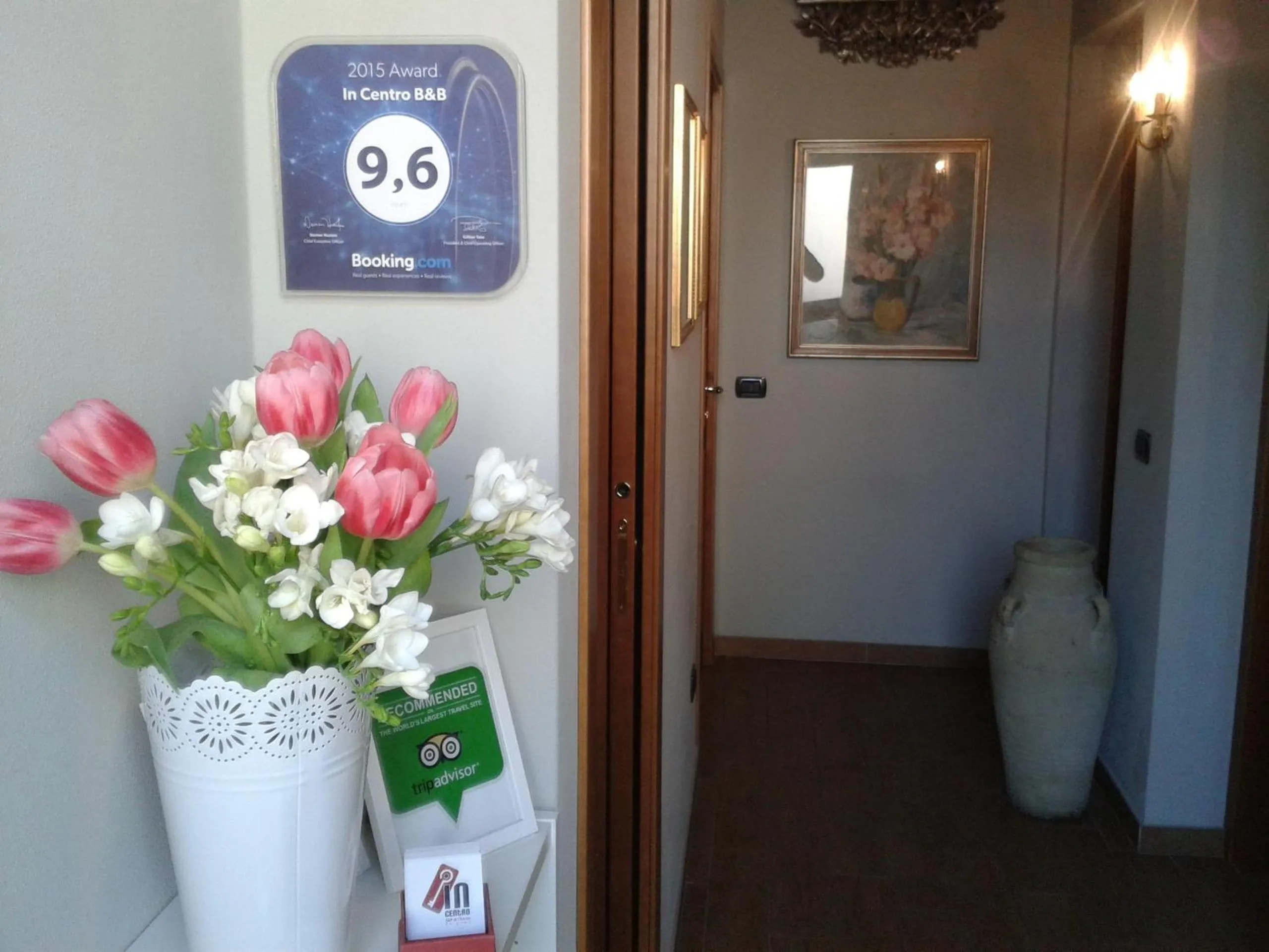 Decorative detail in In Centro Charme