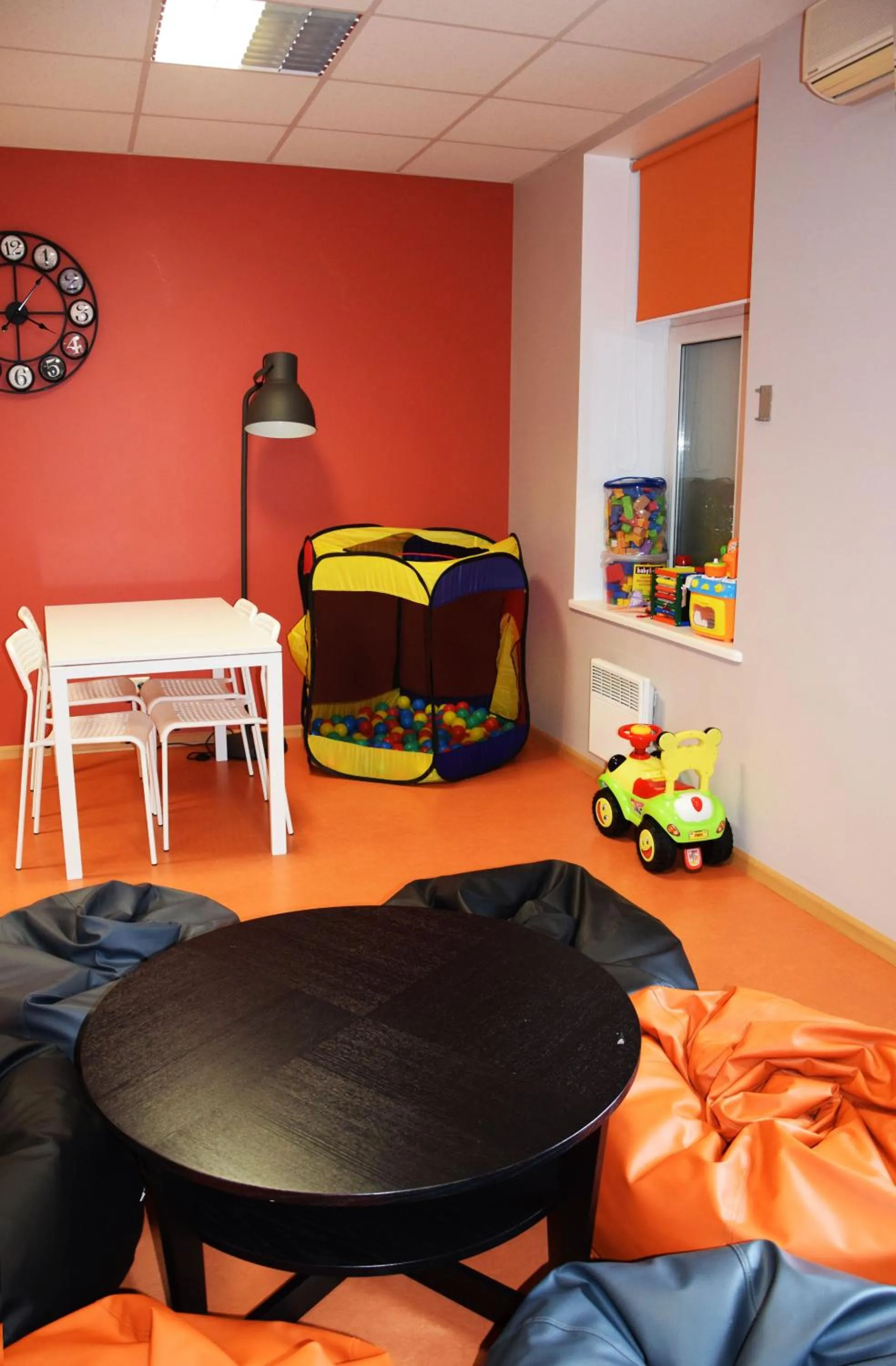 Dining area in Liberty