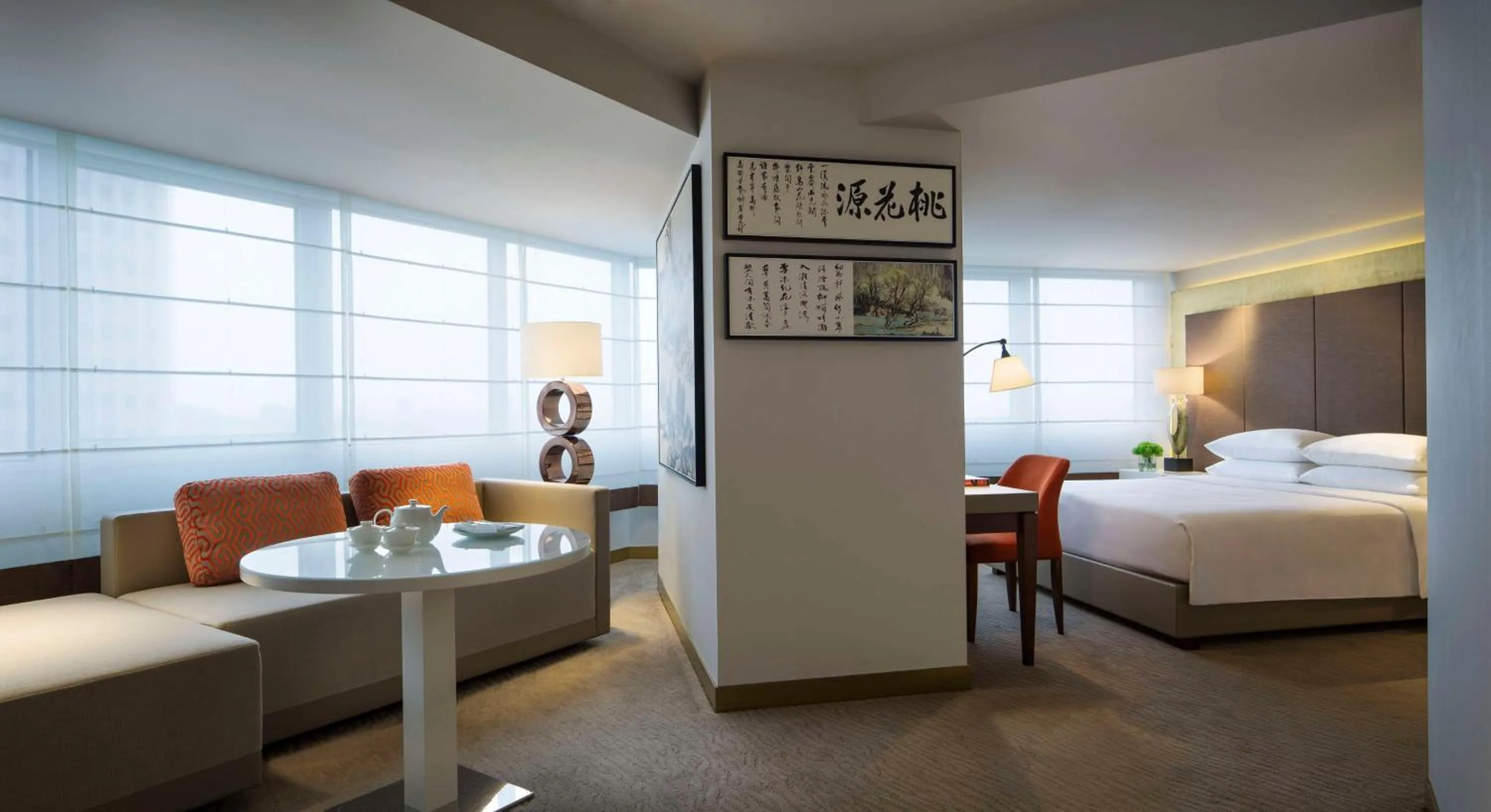 Bedroom, Bed in Grand Hyatt Taipei