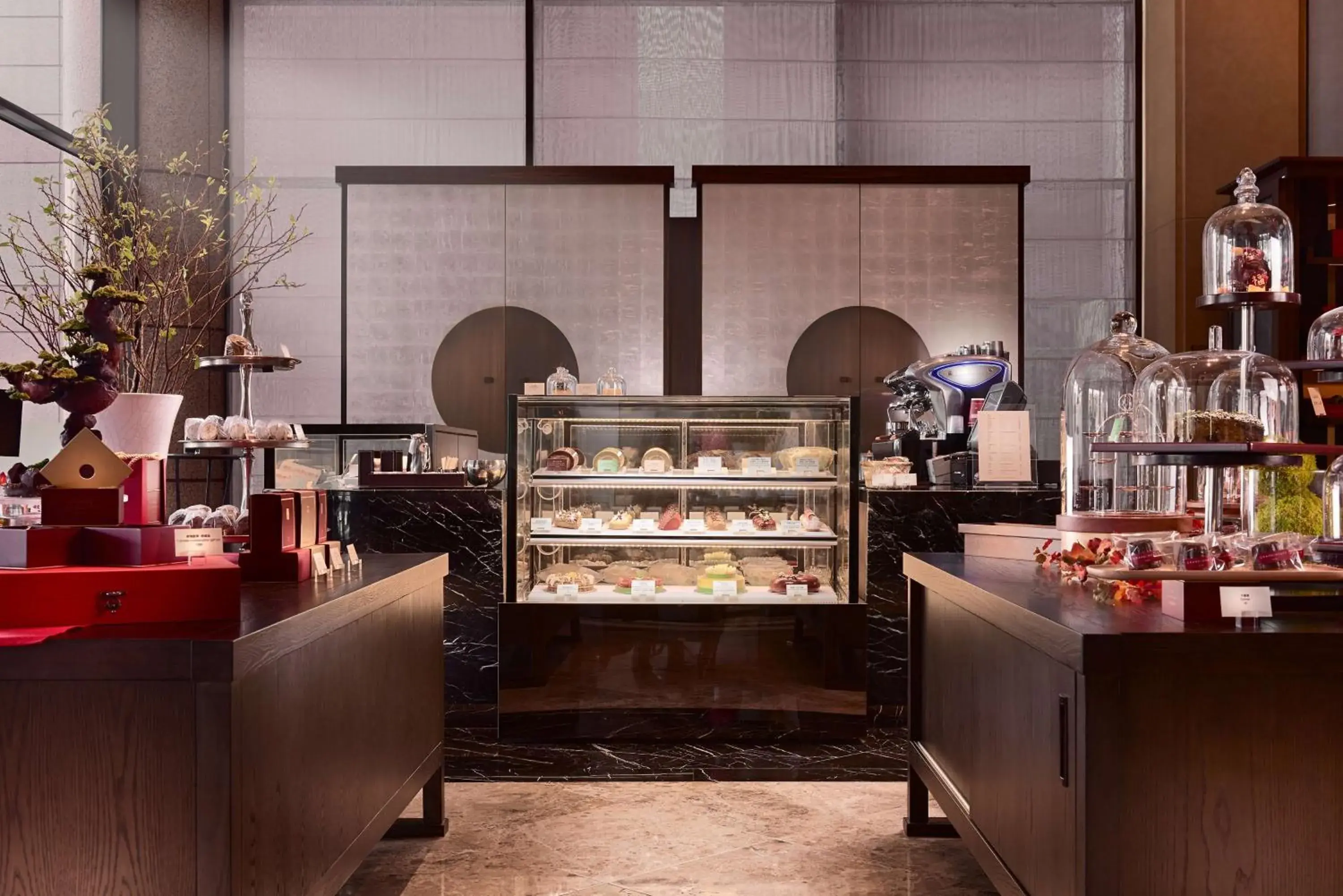 Restaurant/places to eat in Grand Hyatt Taipei Restaurant/places to eat in Grand Hyatt Taipei