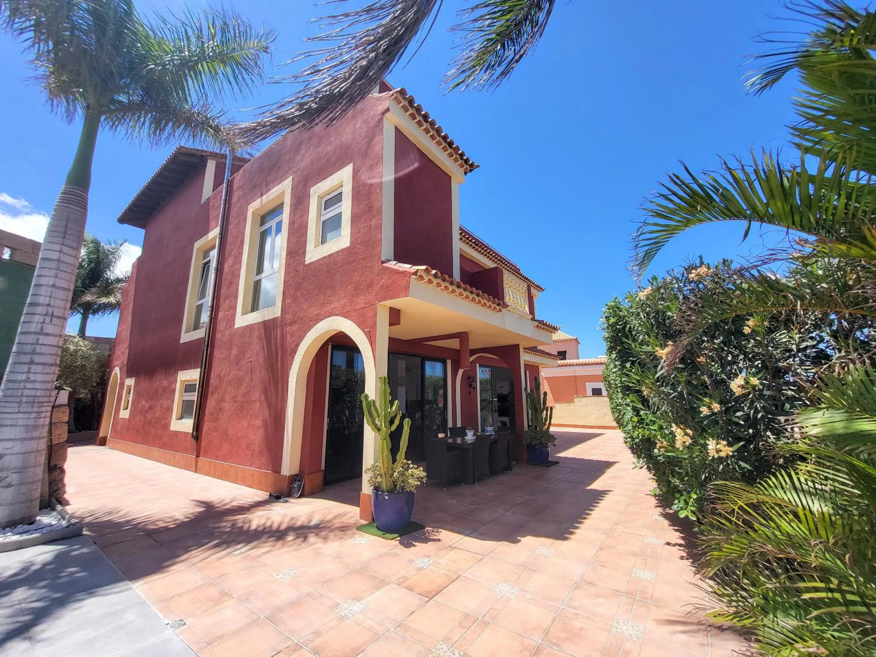 Property building in Casa Viera