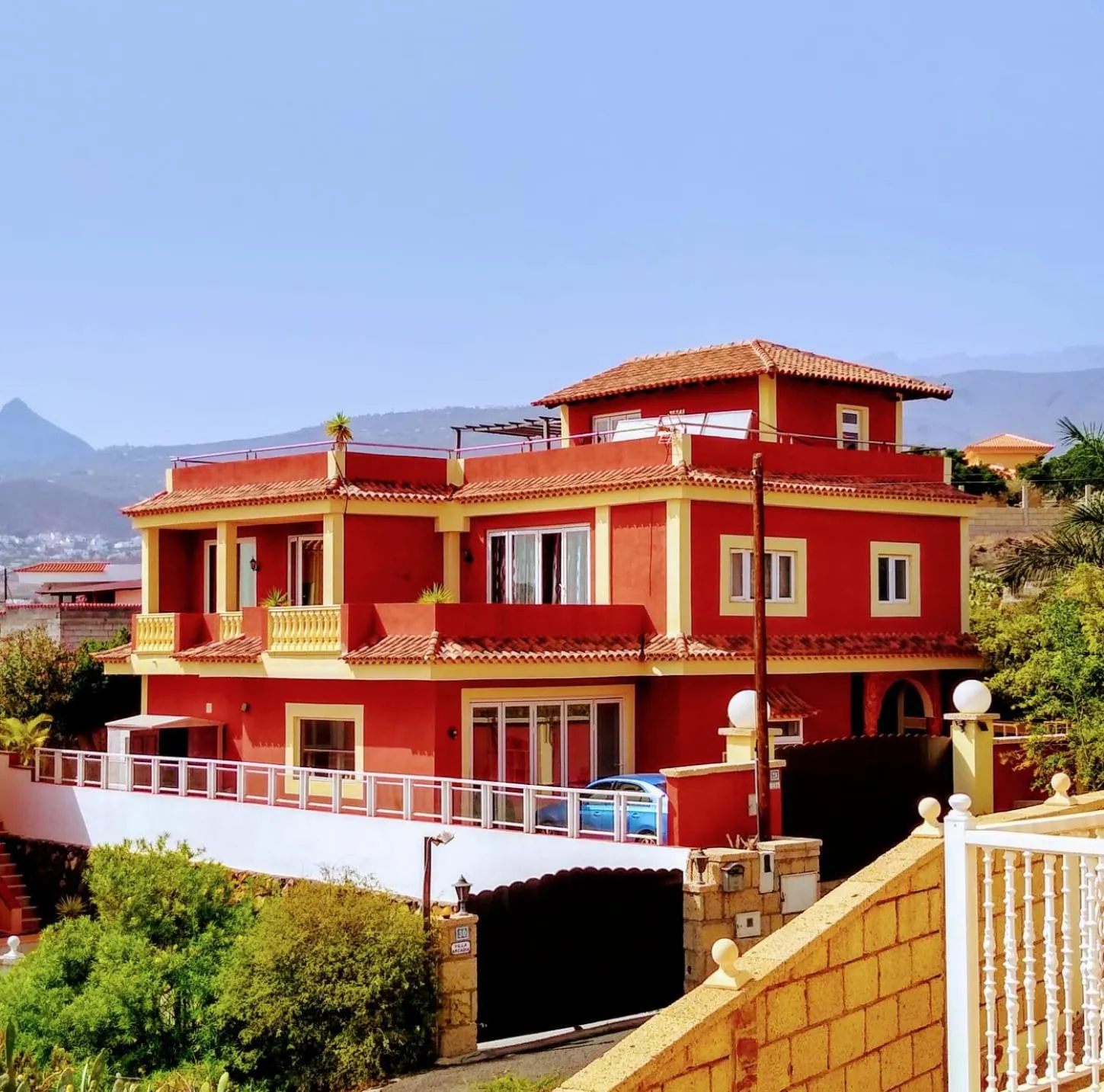 Property building in Casa Viera