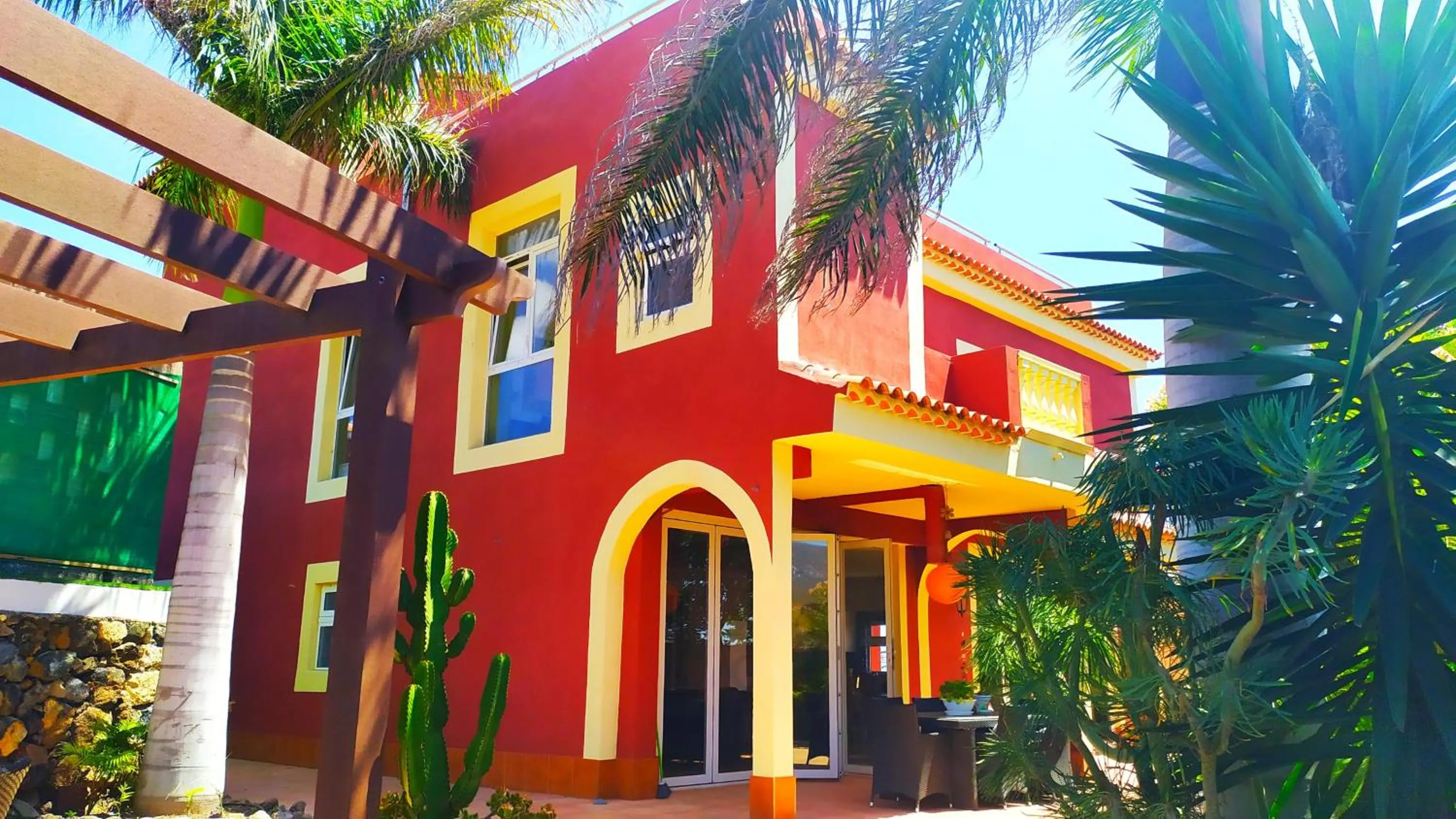 Property building in Casa Viera