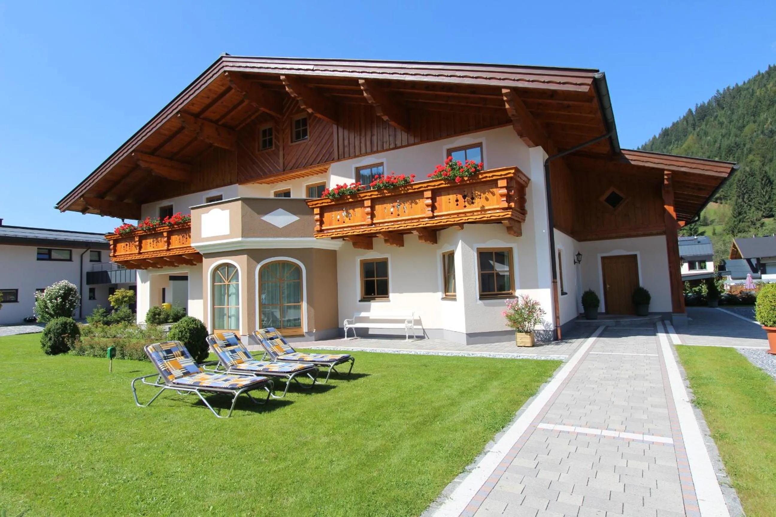 Facade/entrance in Familie Meilinger - Werfenweng Ferienappartements
