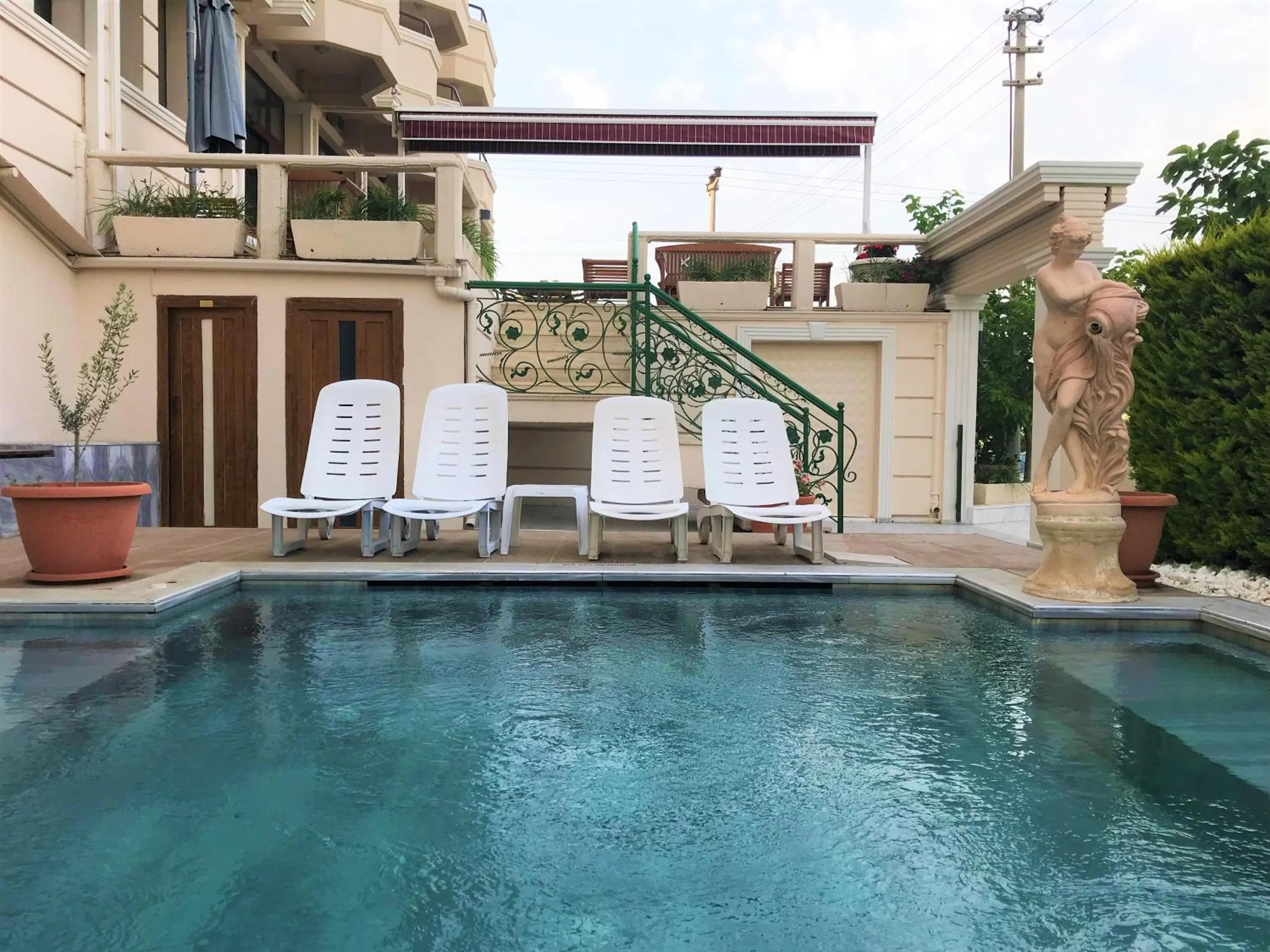 Swimming pool in Lord Hotel