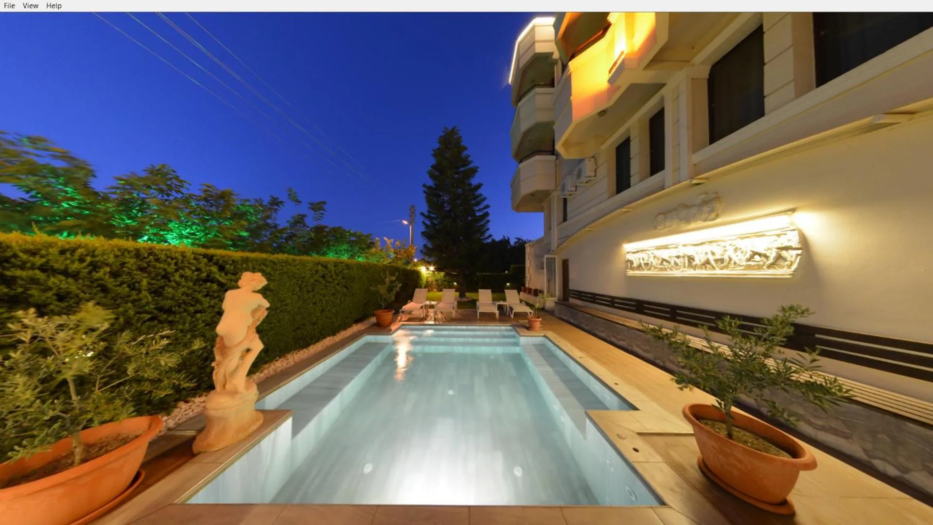 Swimming pool in Lord Hotel