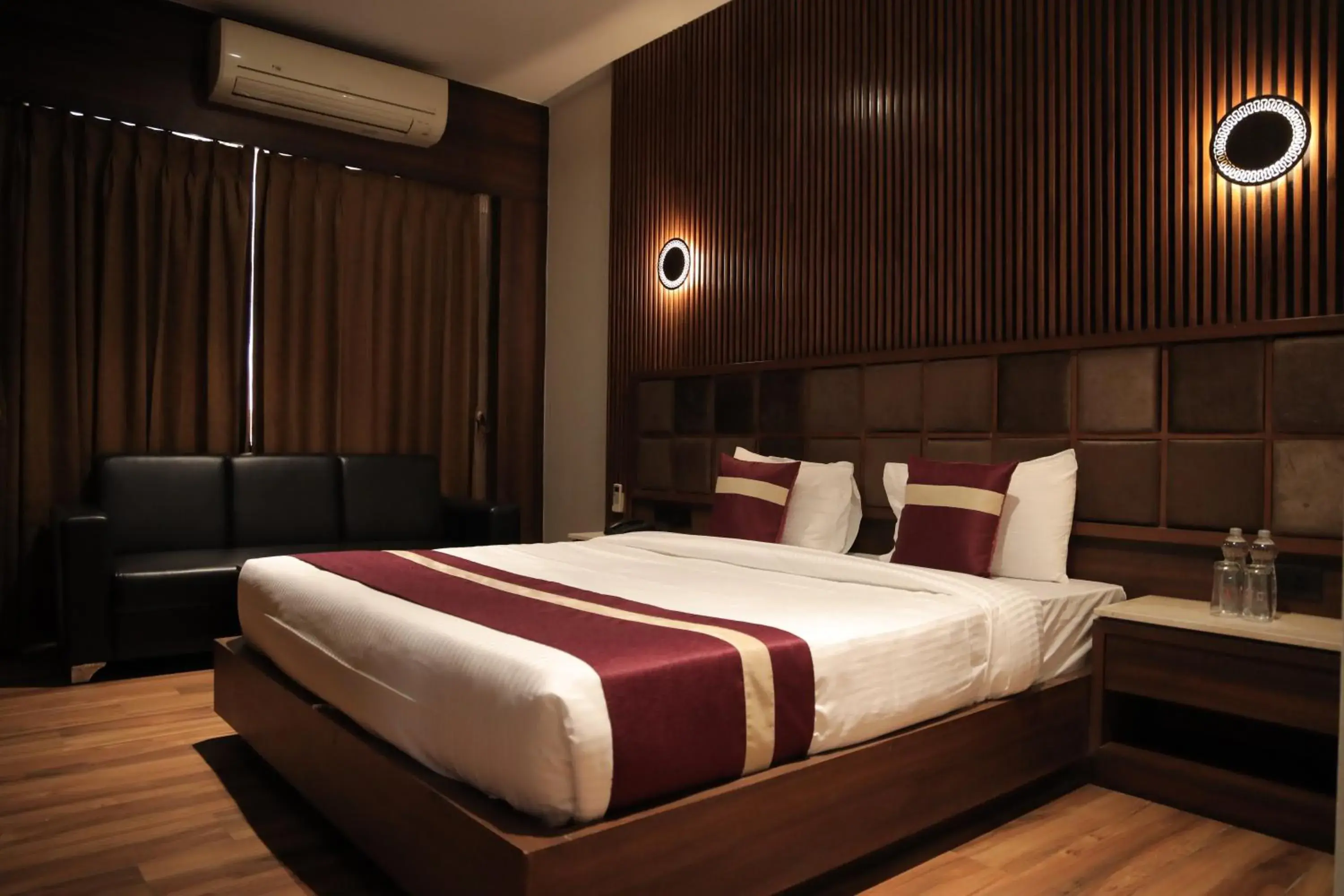 Vivotel Hotel Surat Vivotel Hotel Surat