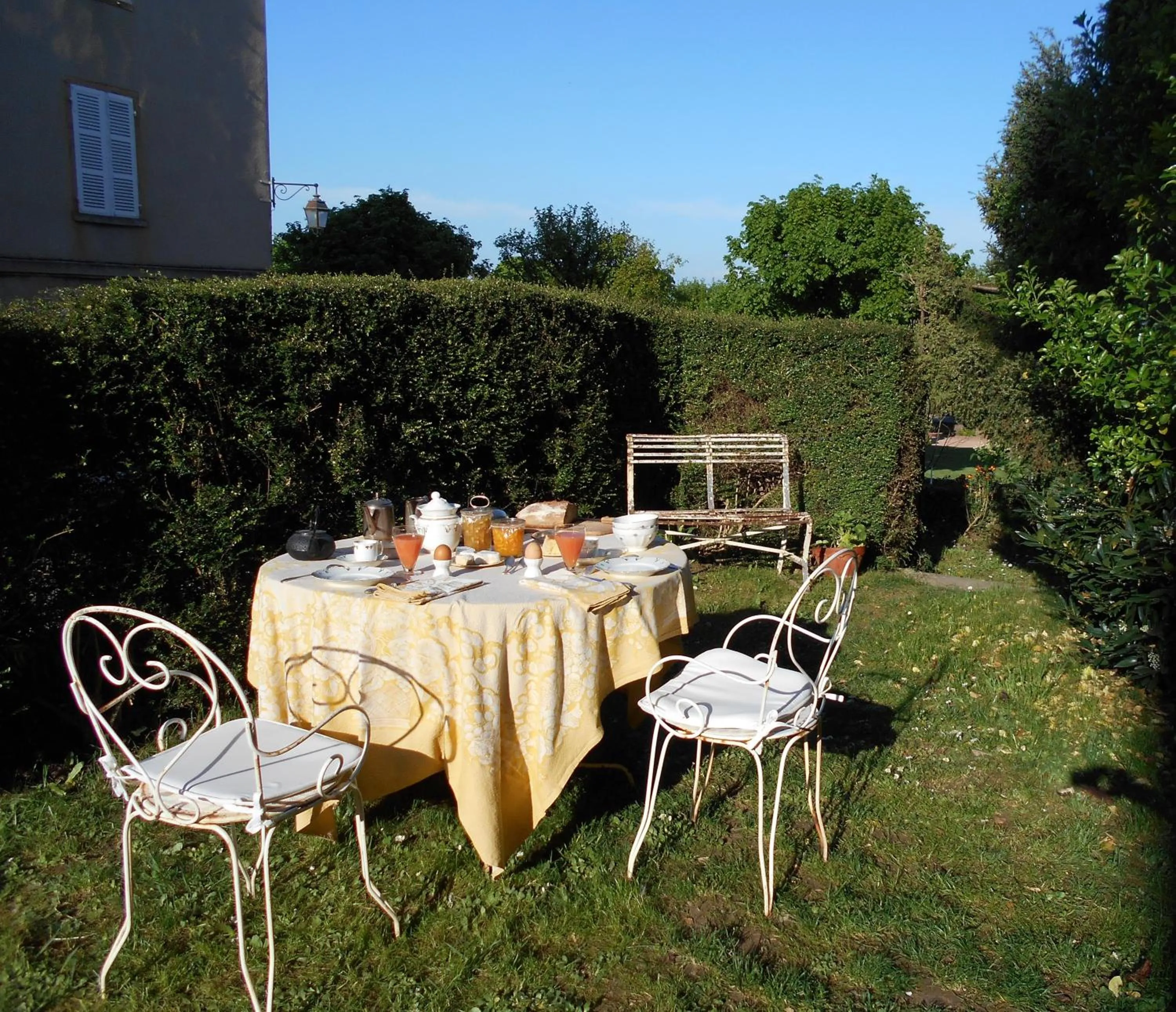 Garden in La Chanoinesse