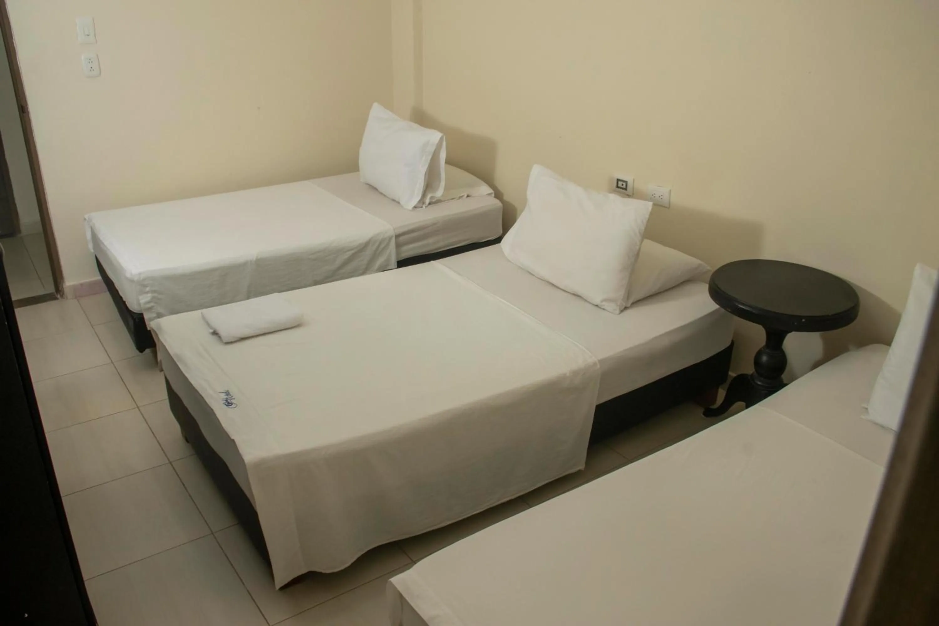 Triple Room - single occupancy in Hotel Central