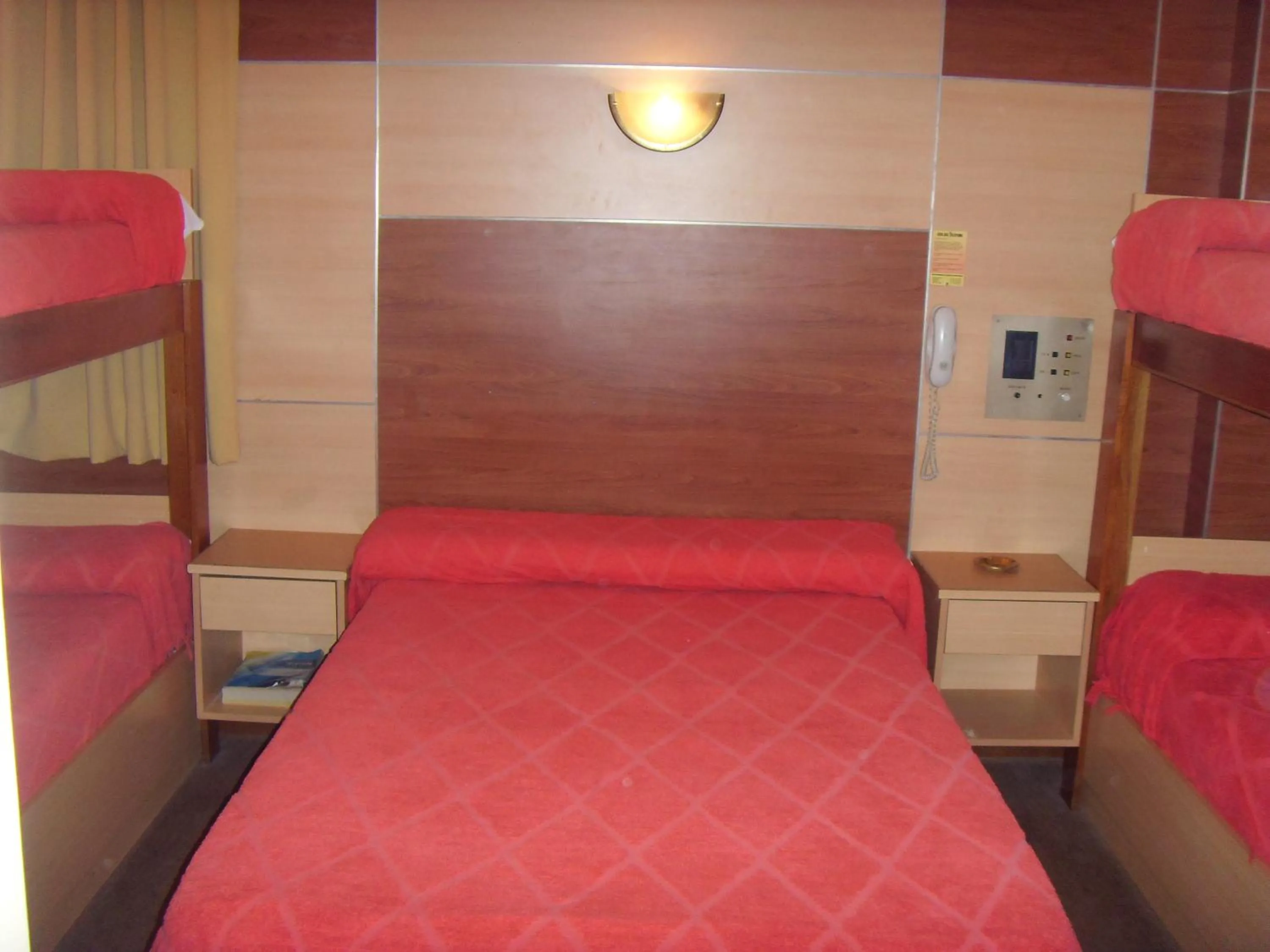 Hotel Embajador