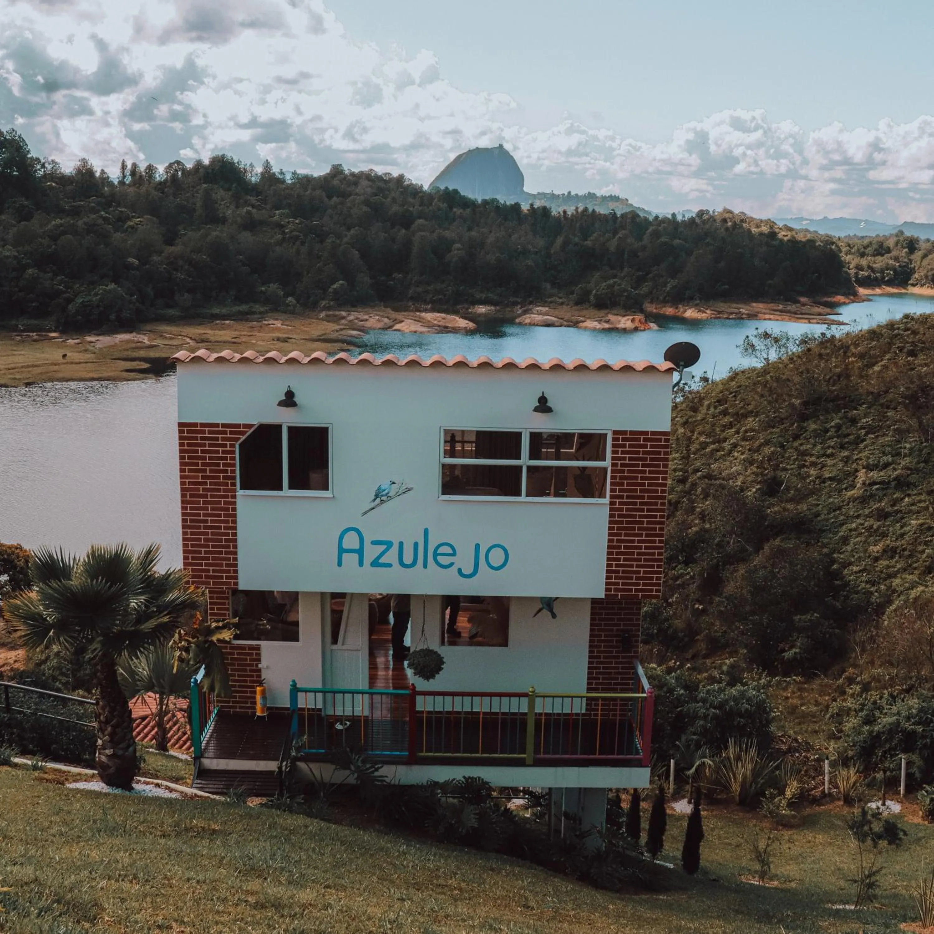 Natural landscape in EL NiDO HOTEL GUATAPE