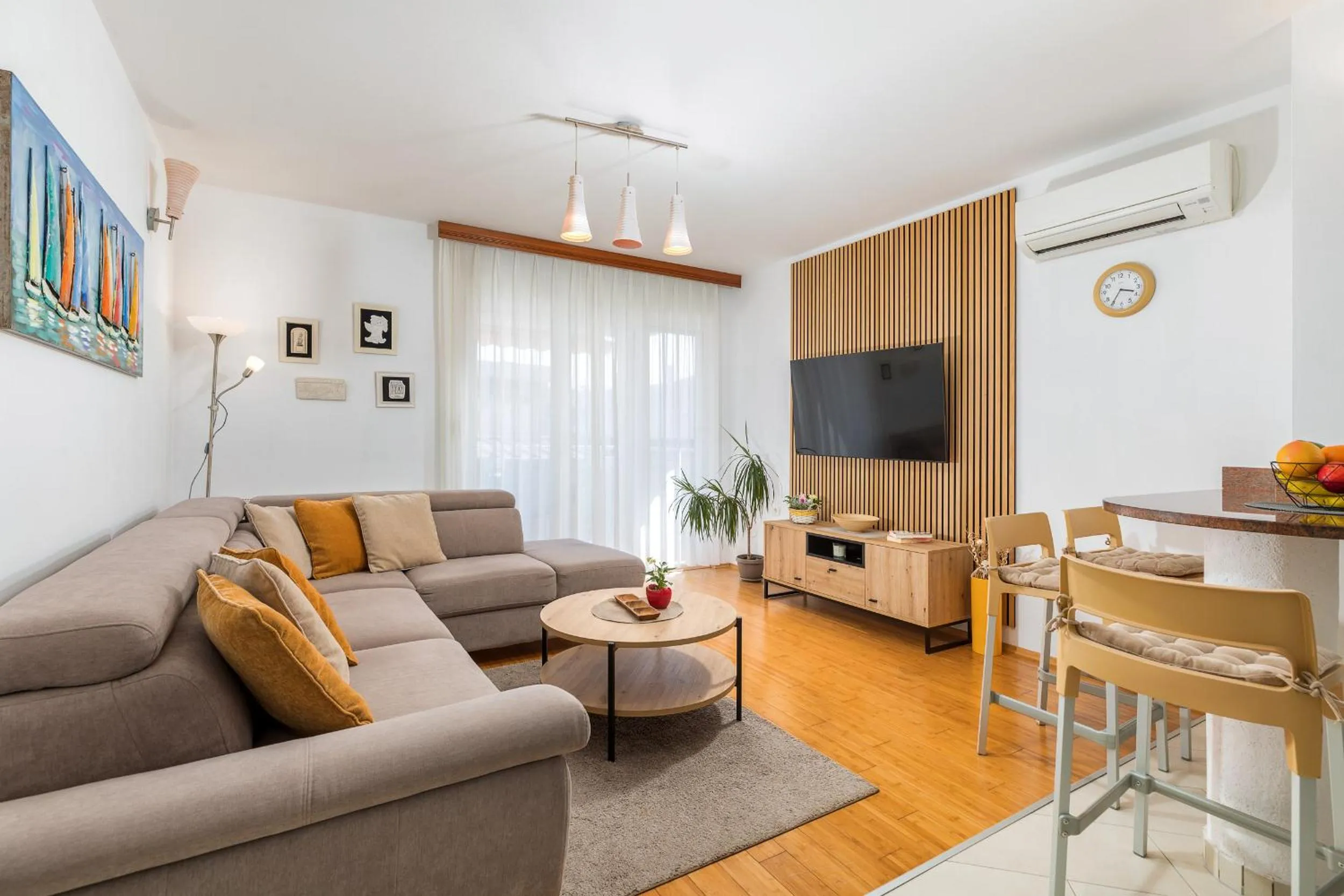 Apartments Ana-Maria