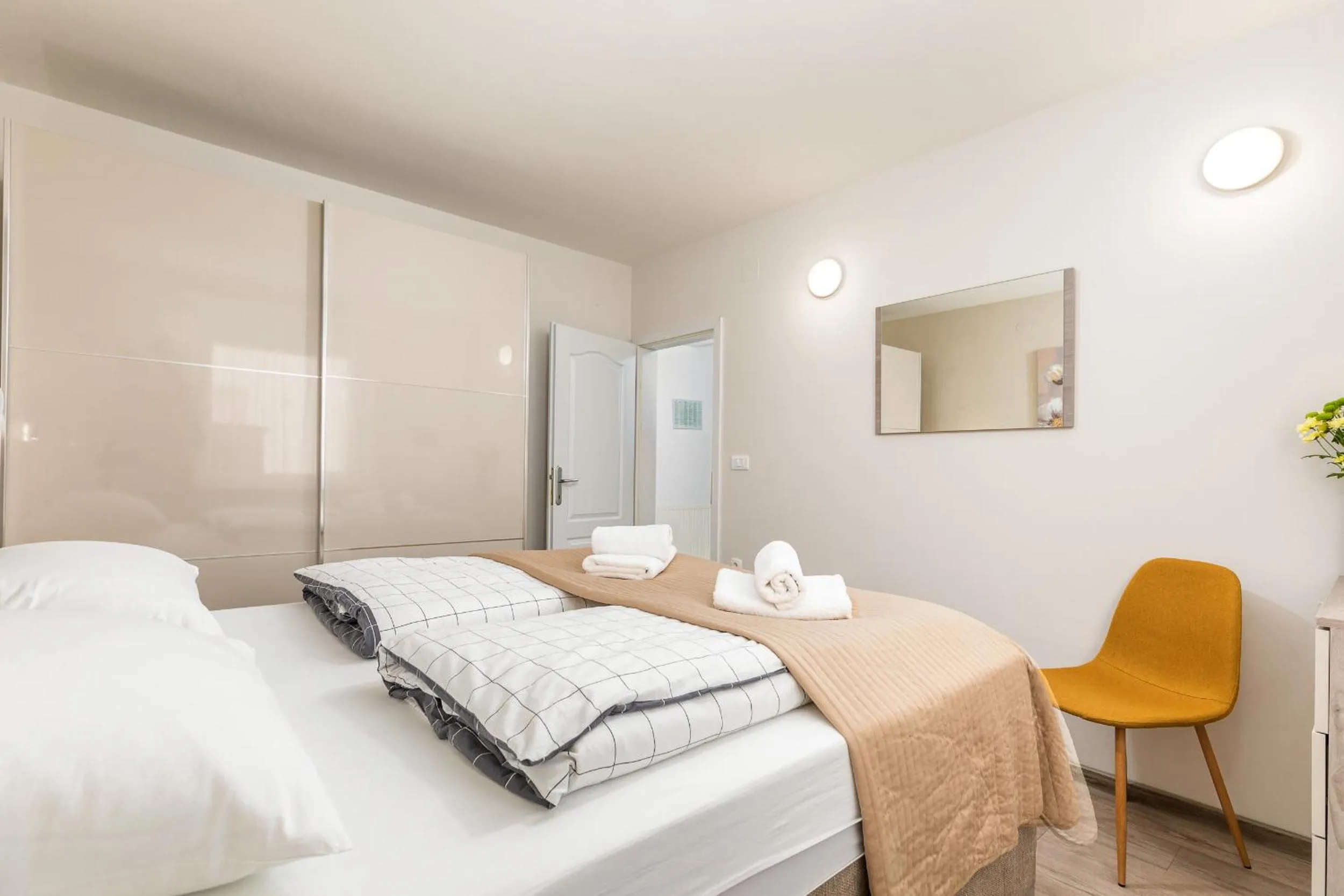 Bed in Apartments Ana-Maria