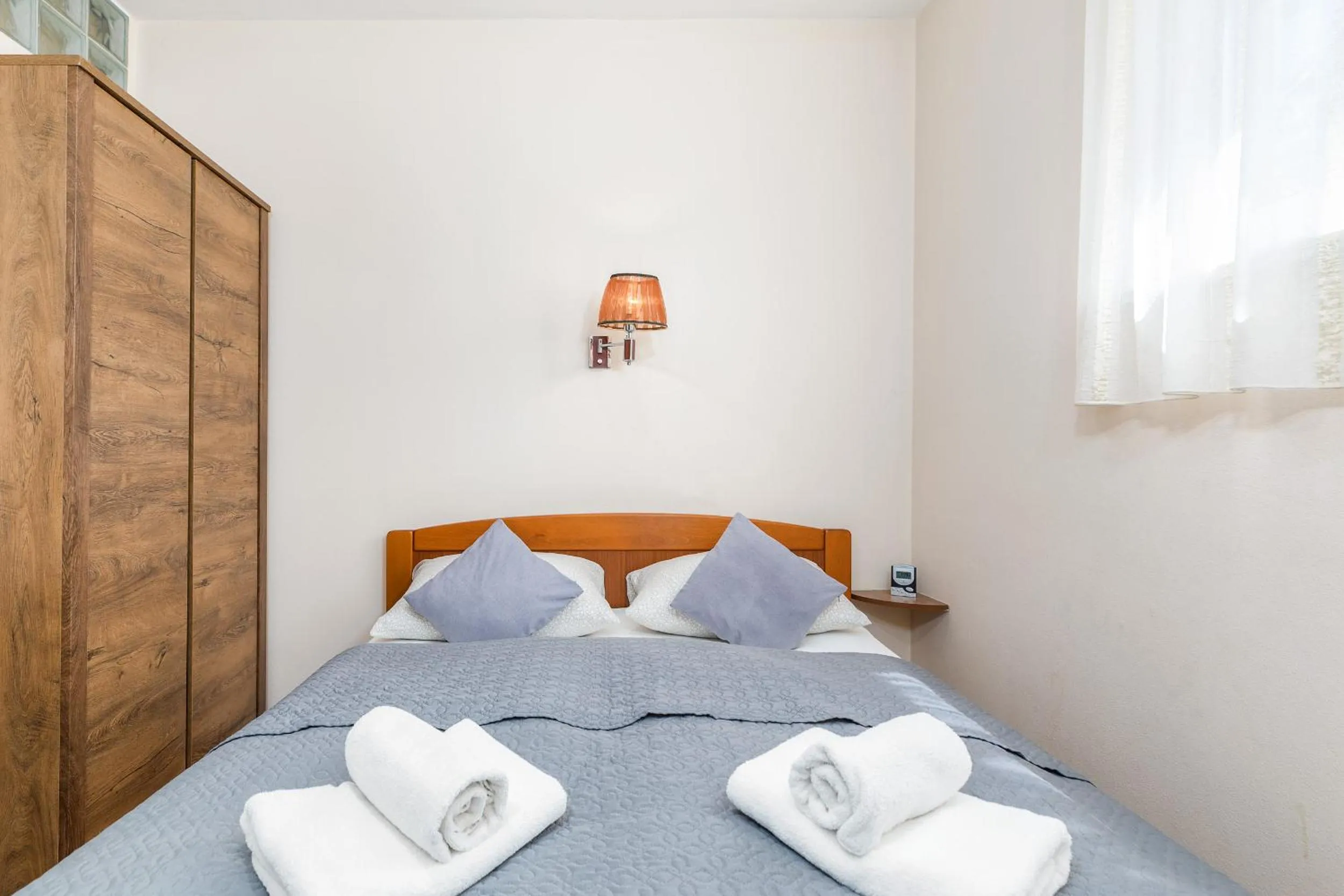 Bed in Apartments Ana-Maria