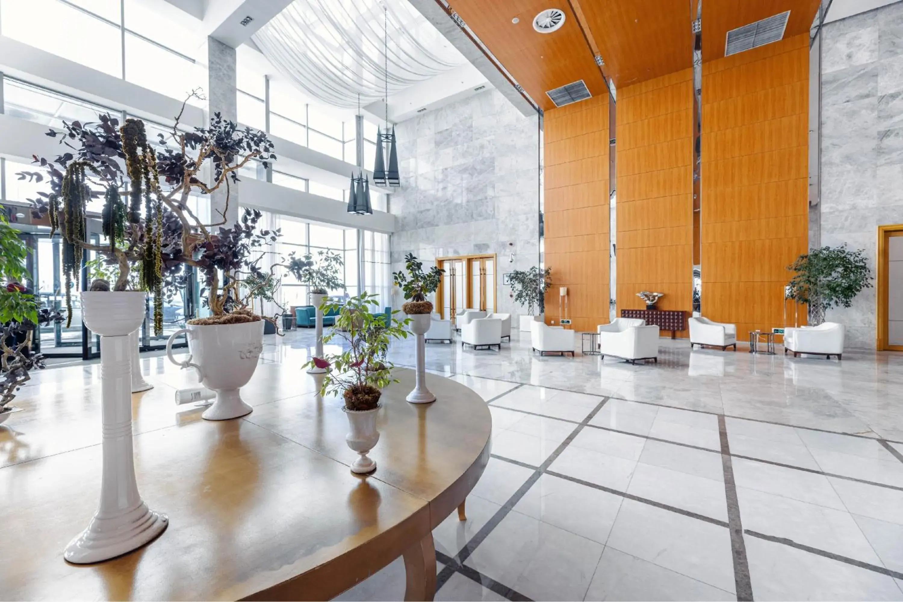 Lobby or reception in Hotels & Preference Hualing Tbilisi Lobby or reception in Hotels & Preference Hualing Tbilisi