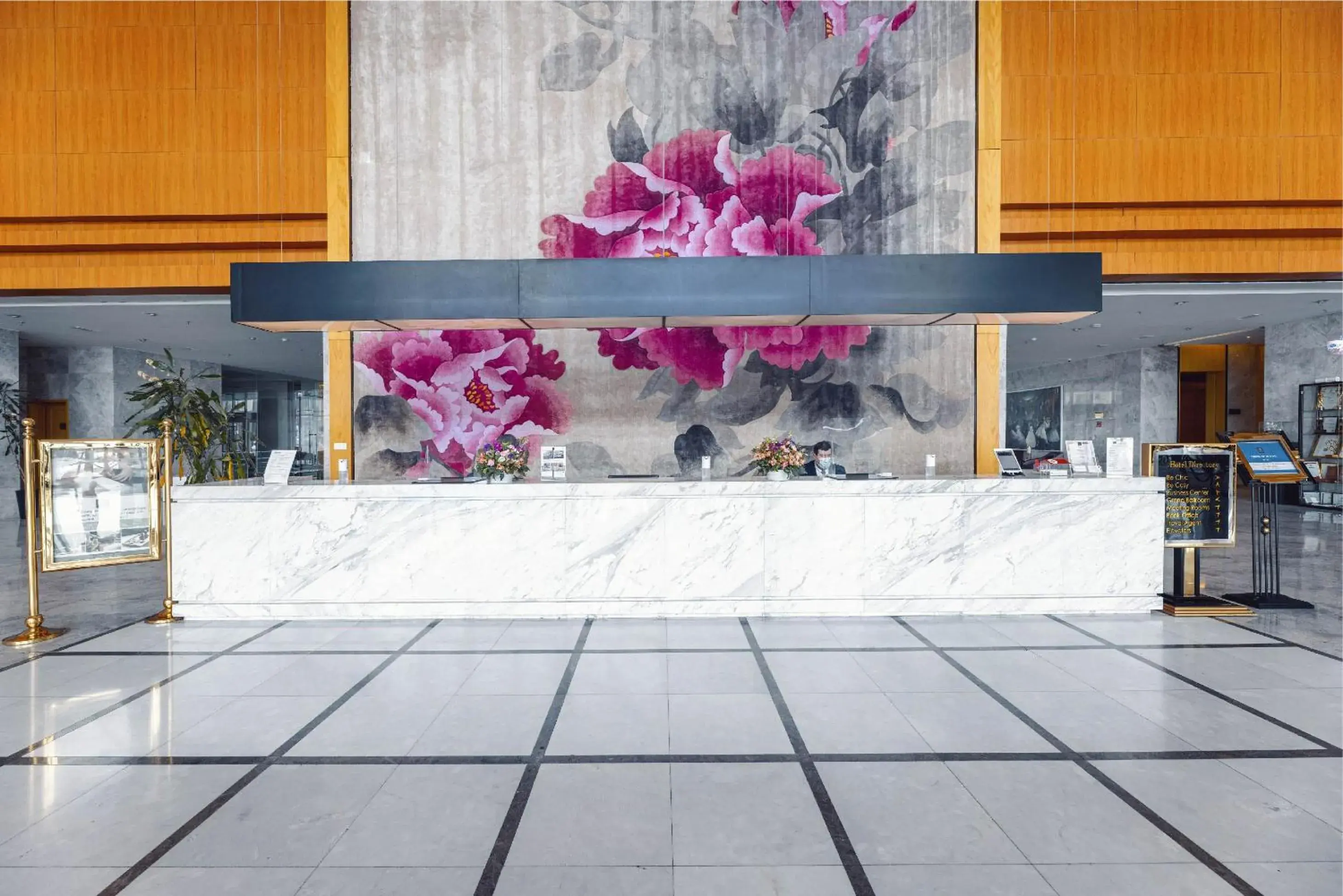 Lobby or reception in Hotels & Preference Hualing Tbilisi Lobby or reception in Hotels & Preference Hualing Tbilisi