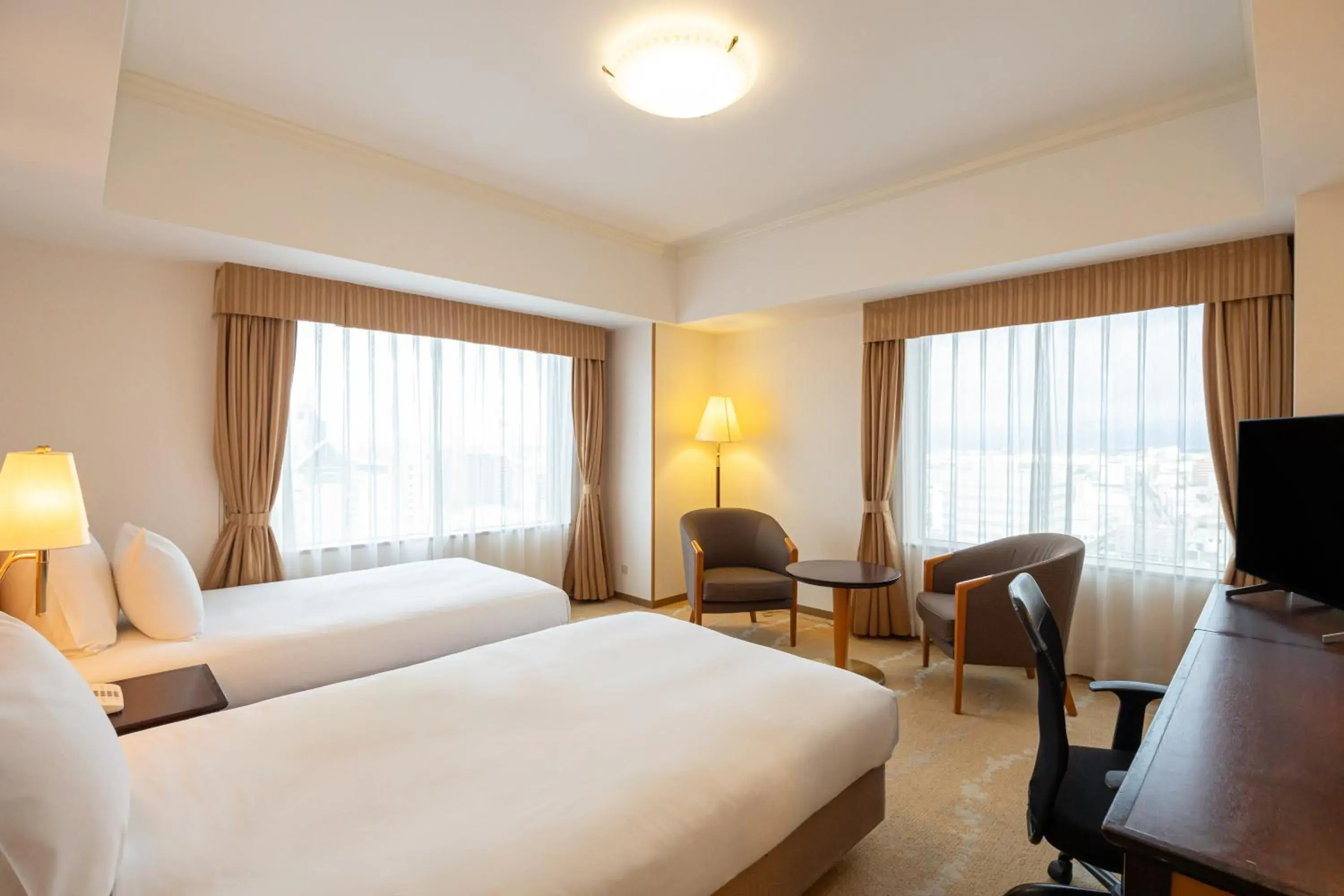 2 Single Beds Premium On High Floor - single occupancy in ANA Crowne Plaza Toyama by IHG 2 Single Beds Premium On High Floor - single occupancy in ANA Crowne Plaza Toyama by IHG