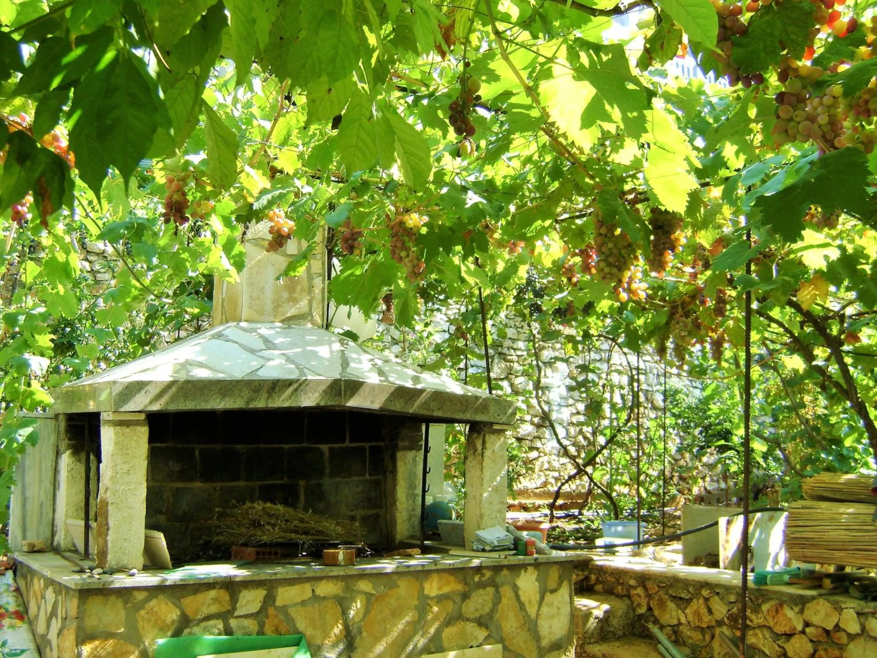 BBQ facilities in Beleri House