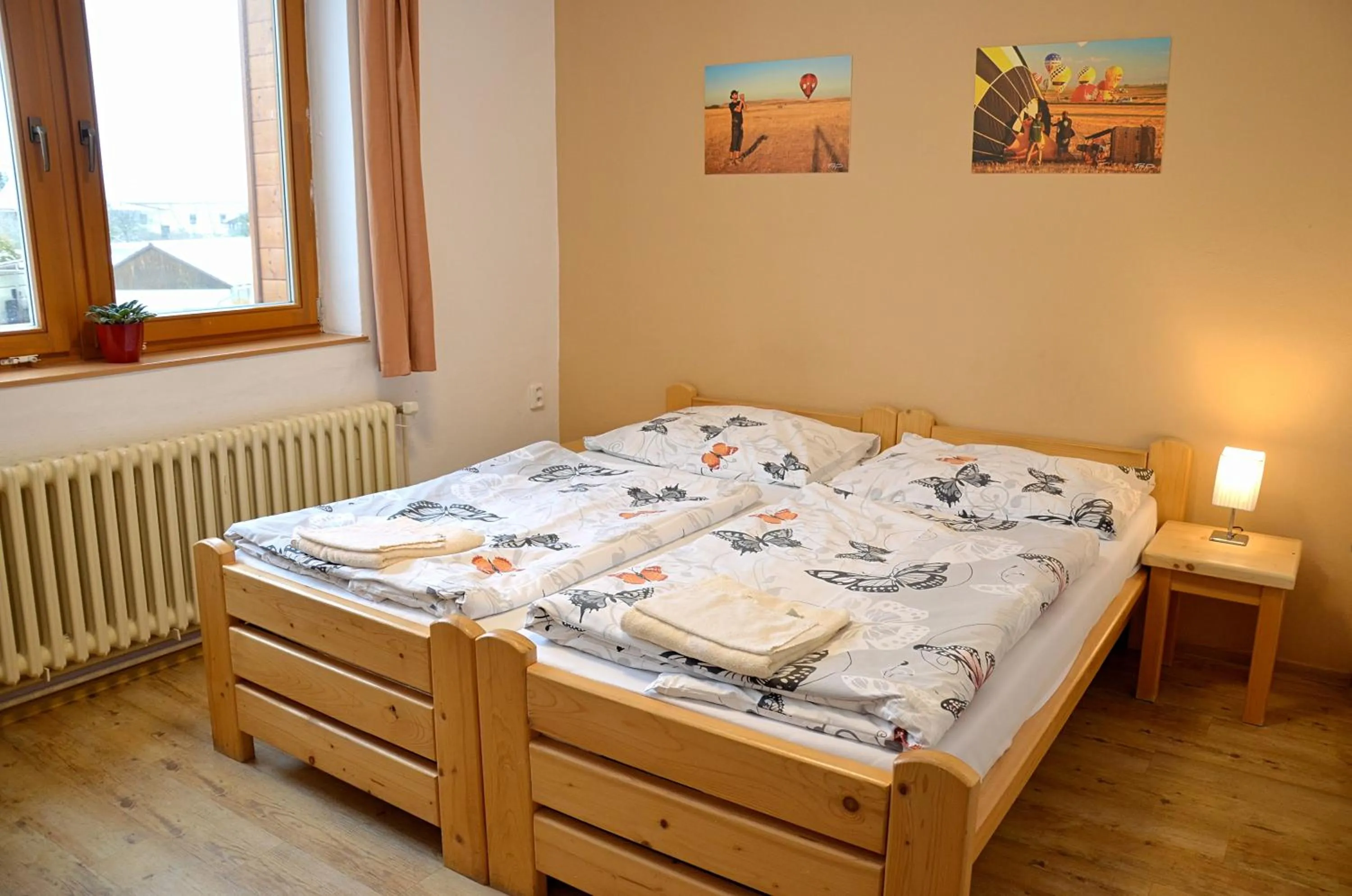 Bedroom, Bed in Balónový hotel a pivovar Radešín