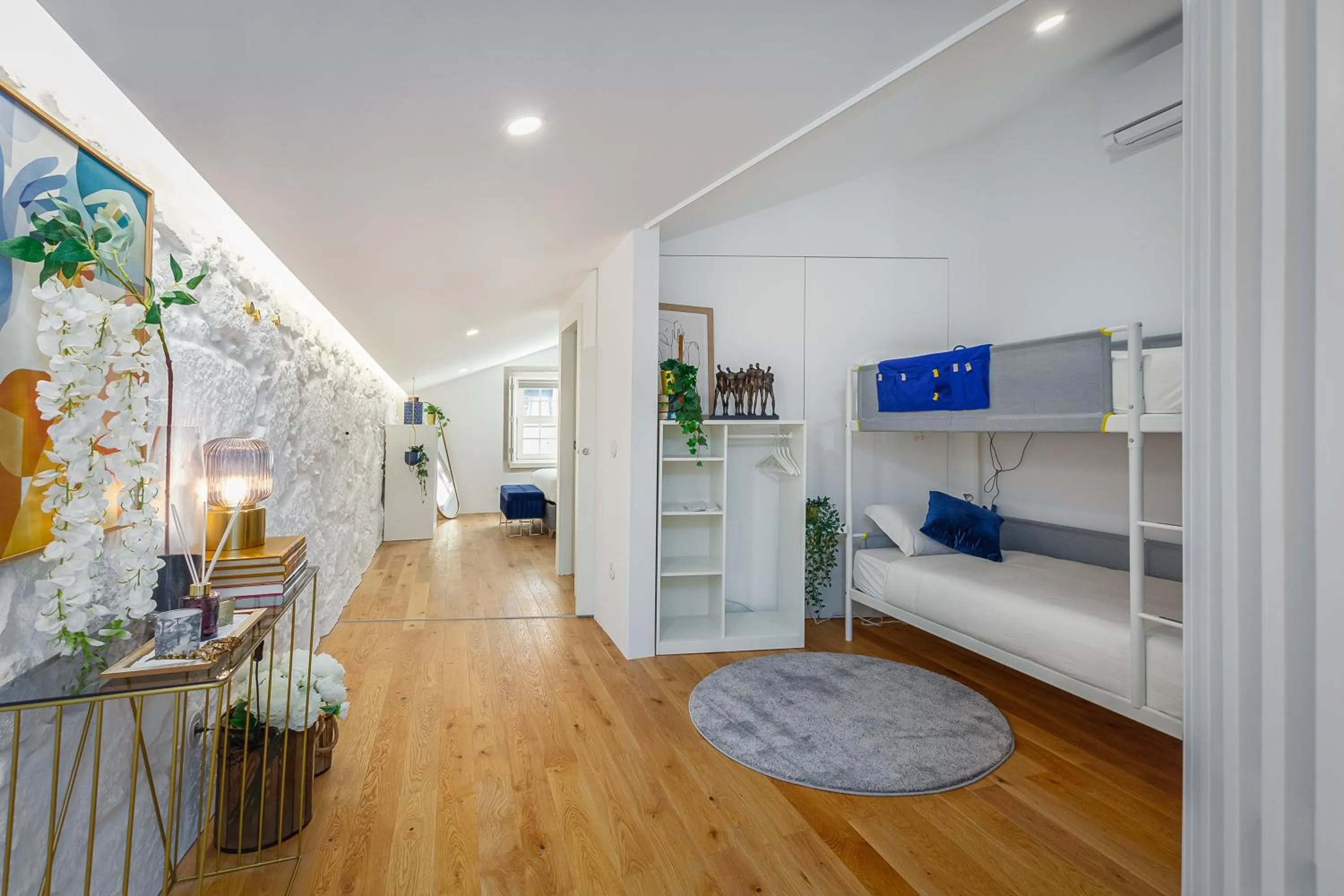 bunk bed, Bed in In Porto Gallery Guesthouse